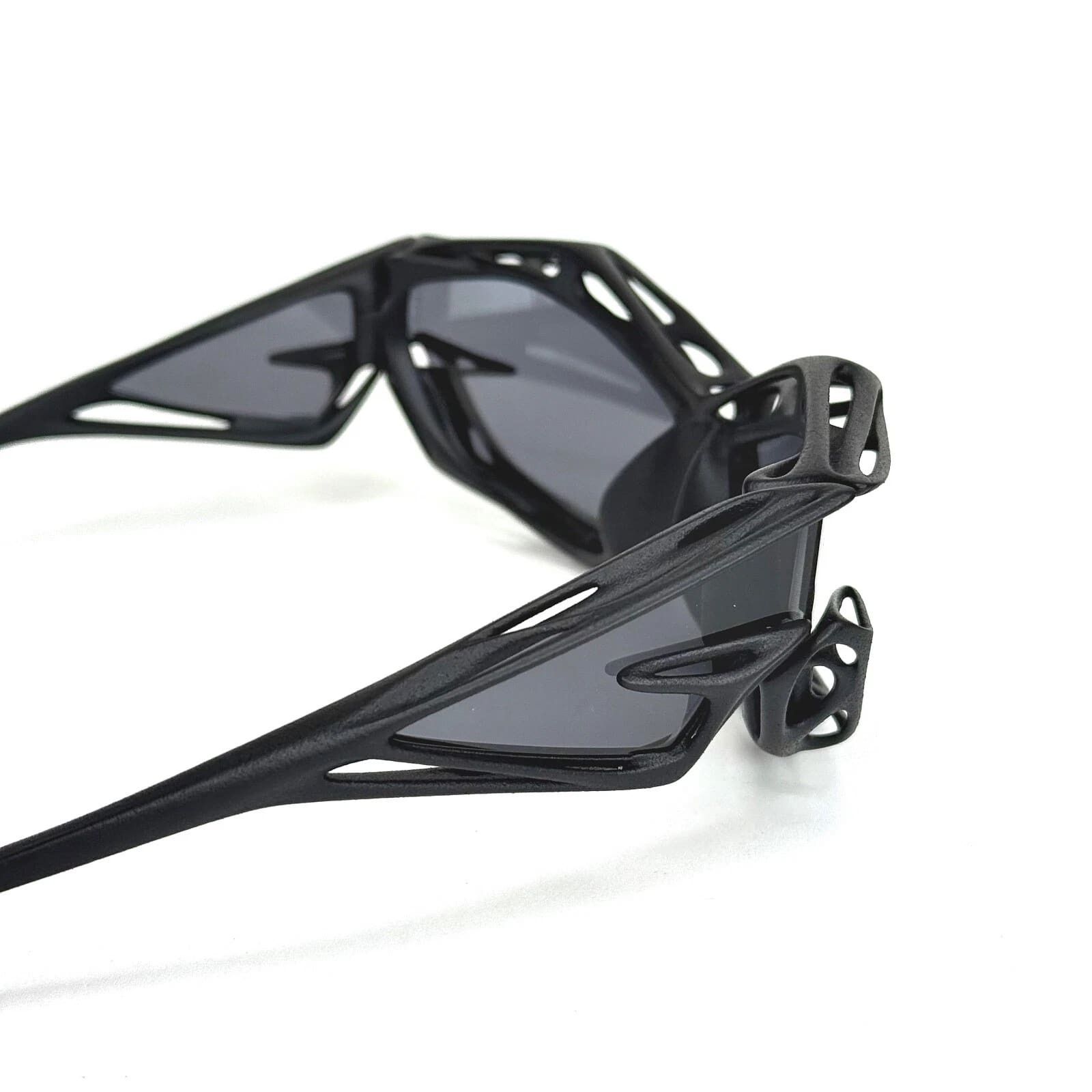 Givenchy GIVENCHY GIV CUT CAGE 40081 Matte Black 3D GV40081I Sunglass Size ONE SIZE - 8 Thumbnail