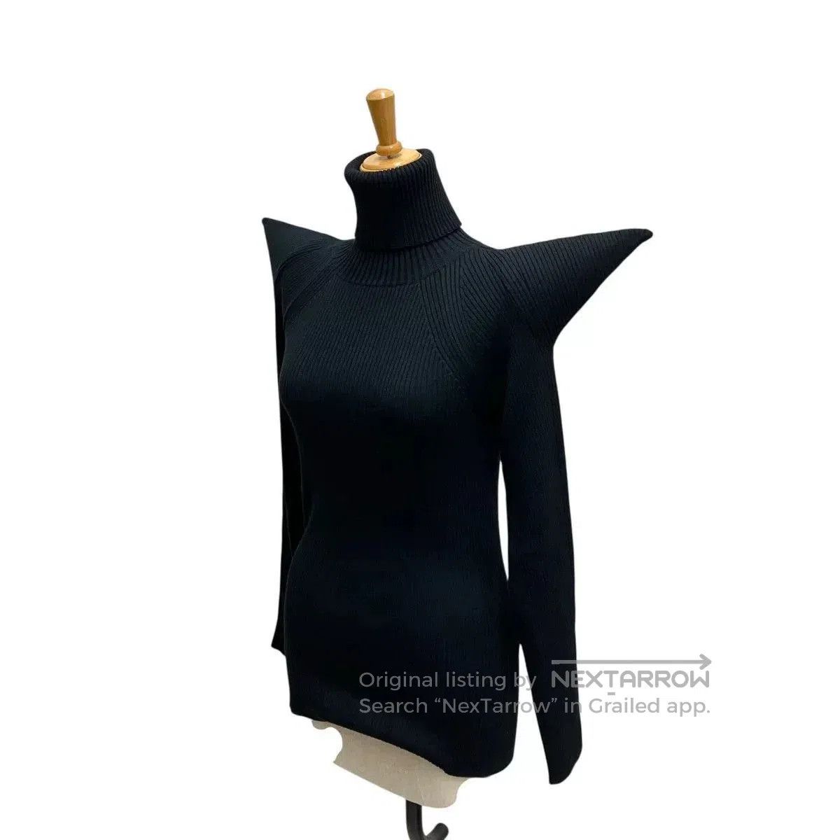 Junya Watanabe sculptural black wool knit top by junya watanabe. Size US M / EU 48-50 / 2 - 3 Thumbnail