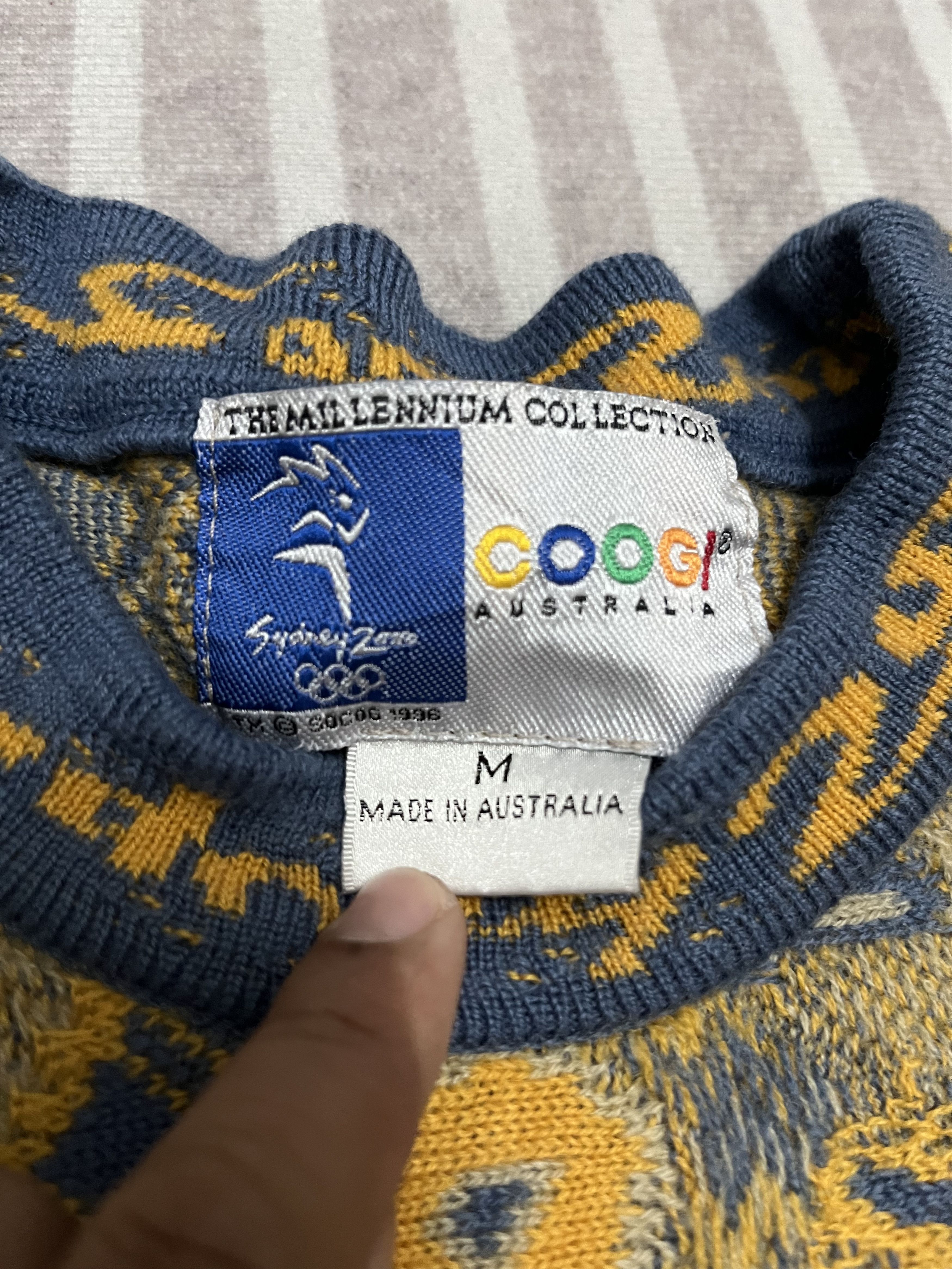 Coogi × Vintage Coogi Sydney 2000 Olympics Millennium Collection Sweater Size US M / EU 48-50 / 2 - 8 Thumbnail
