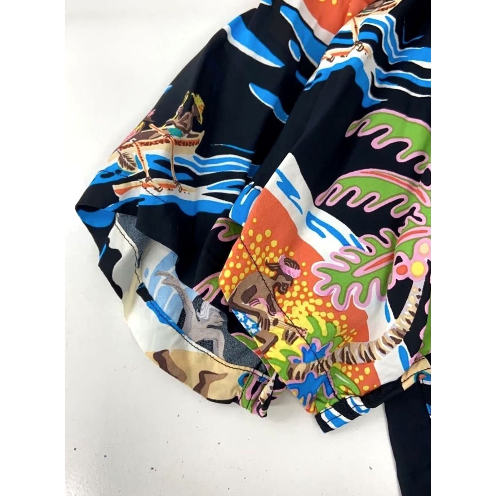 Sun Surf SUN SURF JOHN SEVERSON Aloha Shirt Men's Size S Black Rayon All-Over Print USED Size US S / EU 44-46 / 1 - 3 Thumbnail