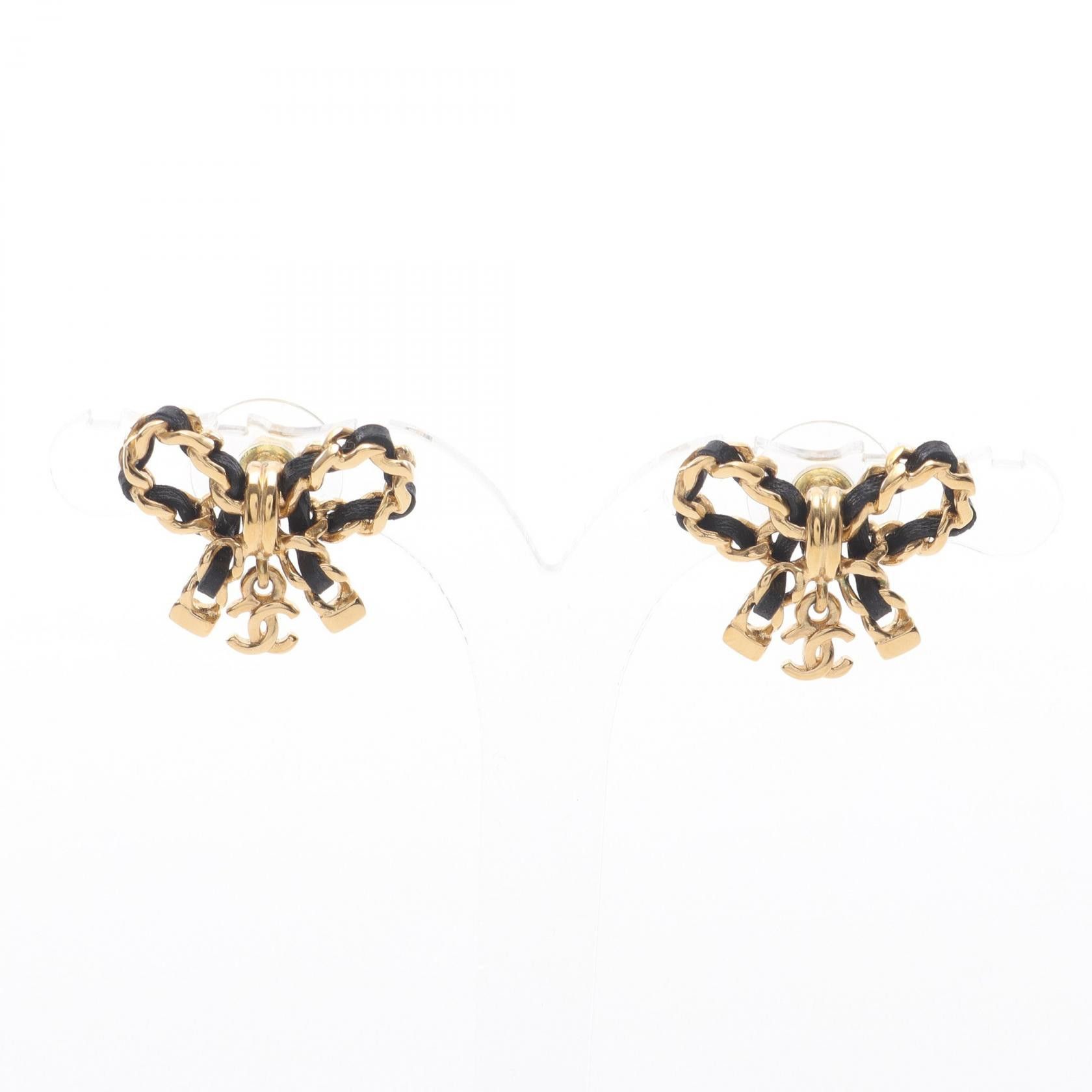 Chanel Chanel Chanel Coco Mark Ribbon Earrings Metal Earrings Size ONE SIZE - 1 Thumbnail