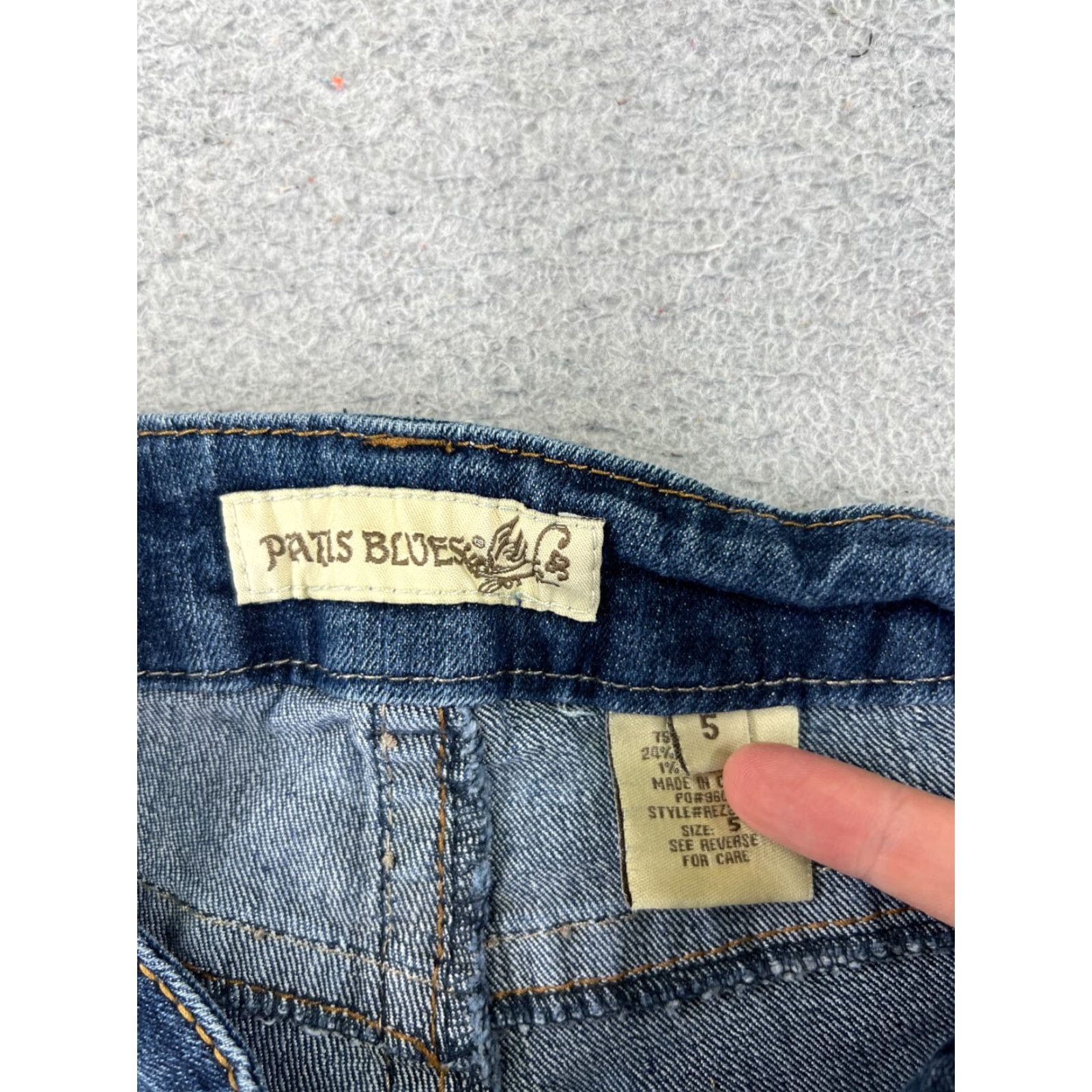 Vintage Paris Blues Shorts Womens 26x5 Blue Denim Jean Cutoff Pockets Cotton Blend Size 27" / US 4 / IT 40 - 7 Thumbnail