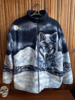 Wolves cry glowing hot sale fleece jacket