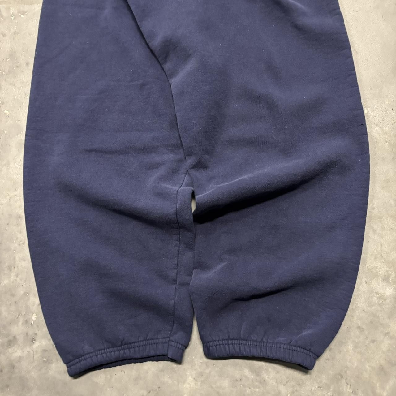 Japanese Brand × Vintage Crazy Vintage Y2K/2000s Baggy Navy Blue Essential Sweatpants! Size US 32 / EU 48 - 5 Thumbnail