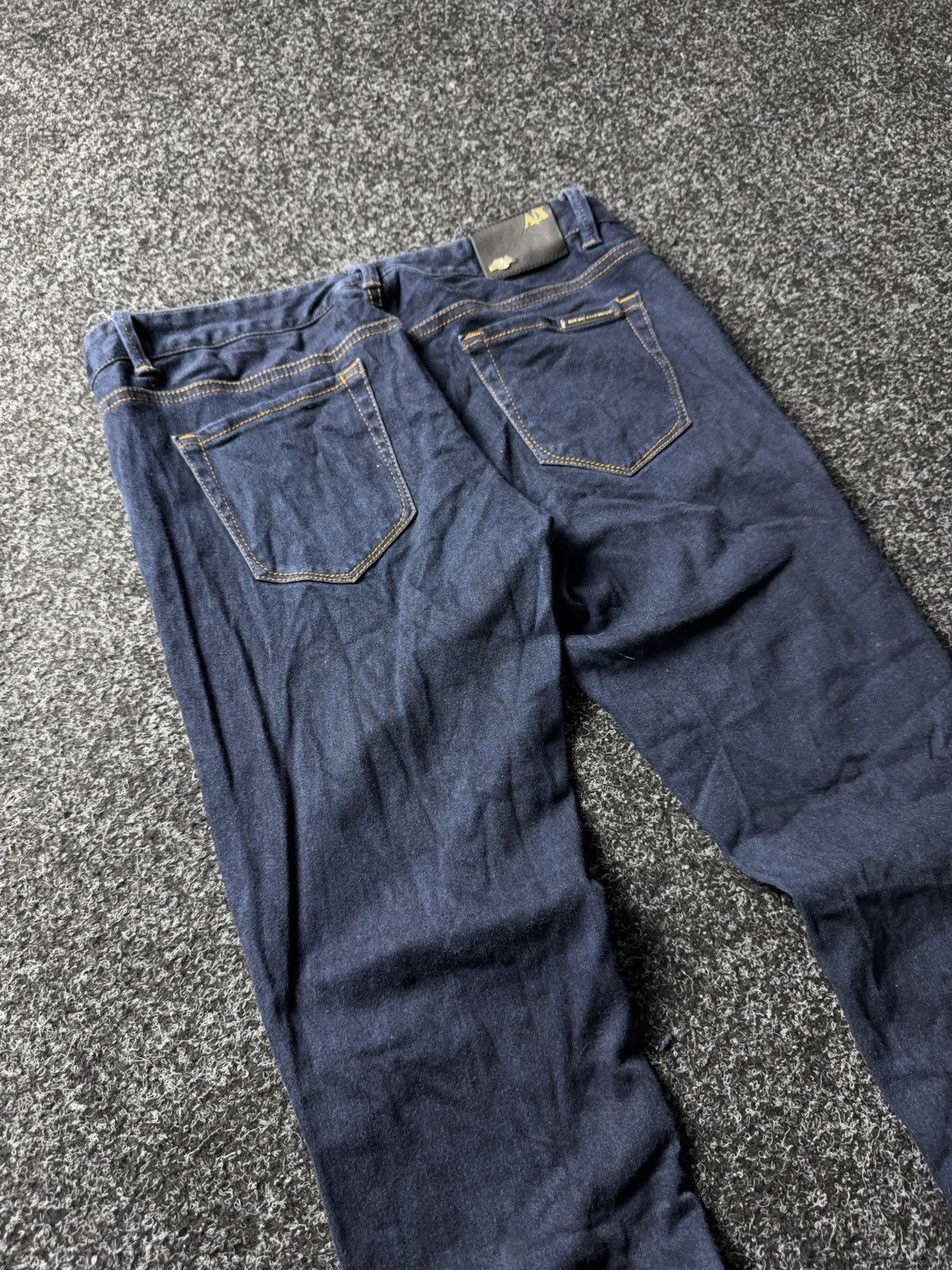 Armani Exchange Luxury Y2K Armani Exchange Slim Fit Dark Blue Stretch Jeans Size 30" / US 8 / IT 44 - 14 Thumbnail
