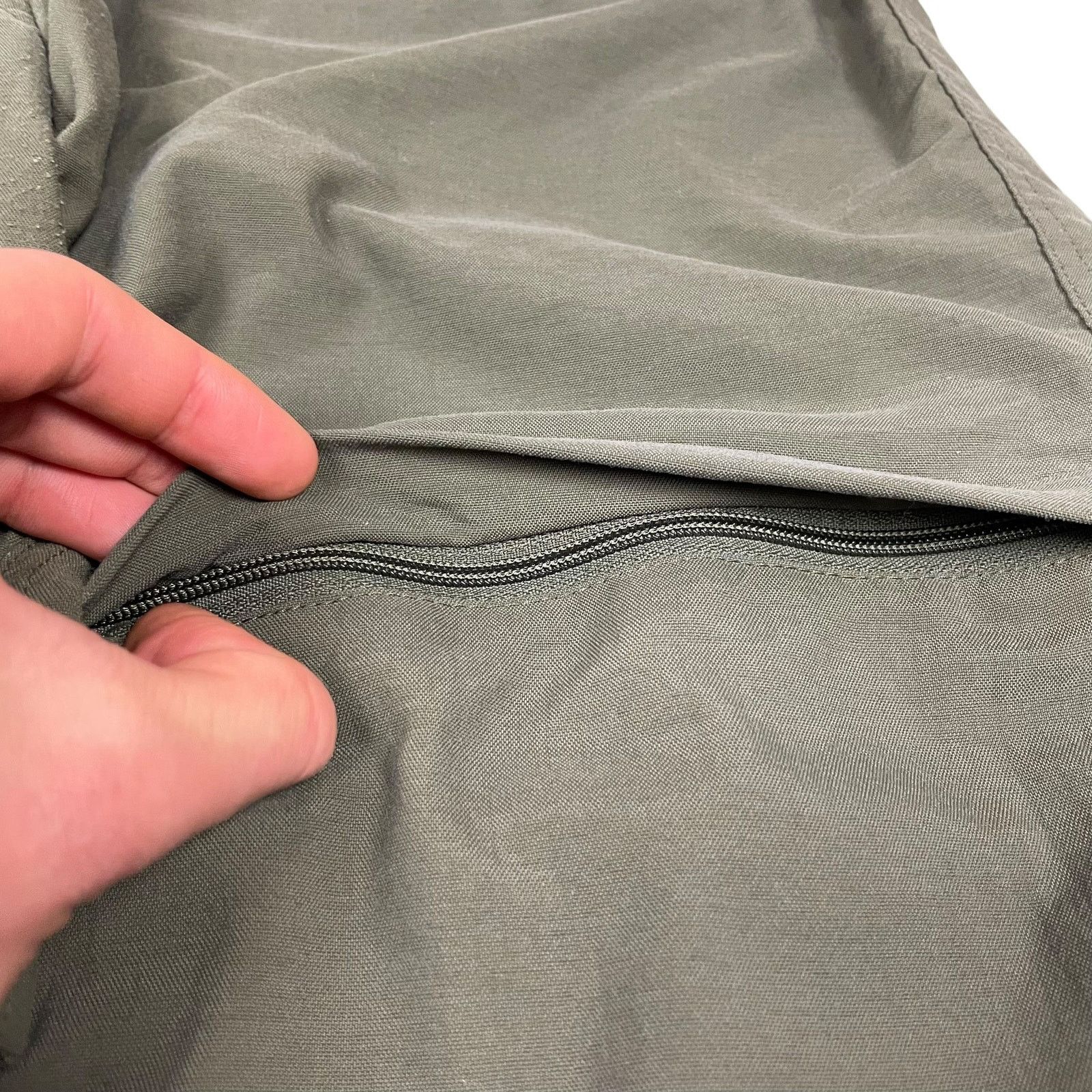 The North Face The North Face Womens Olive Straight Leg Convertible Pant 14 Size 36" / US 14 / IT 50 - 5 Thumbnail
