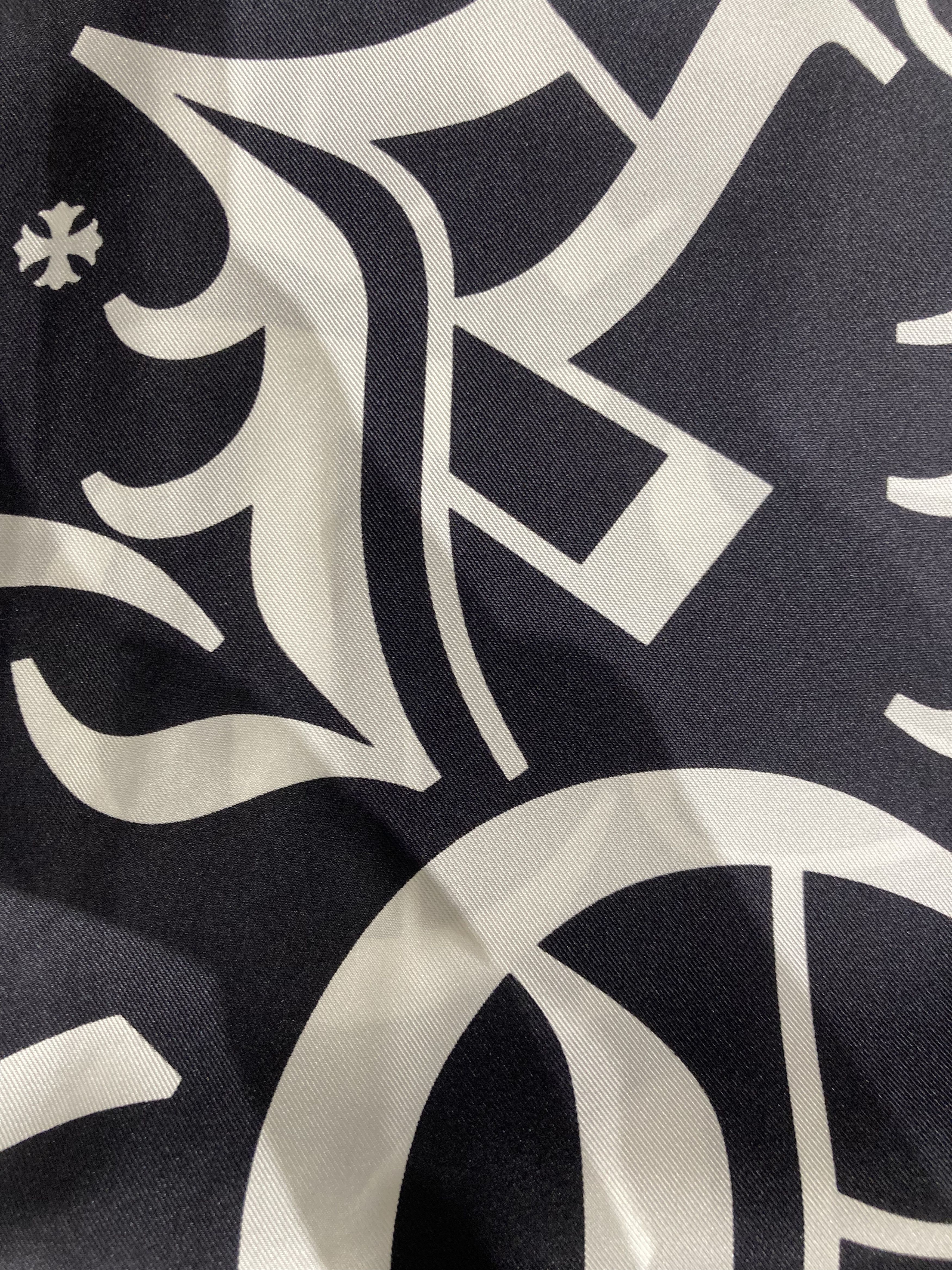 Chrome Hearts Chrome Hearts Script Cross Logo Slik Square Scarf Size ONE SIZE - 6 Thumbnail