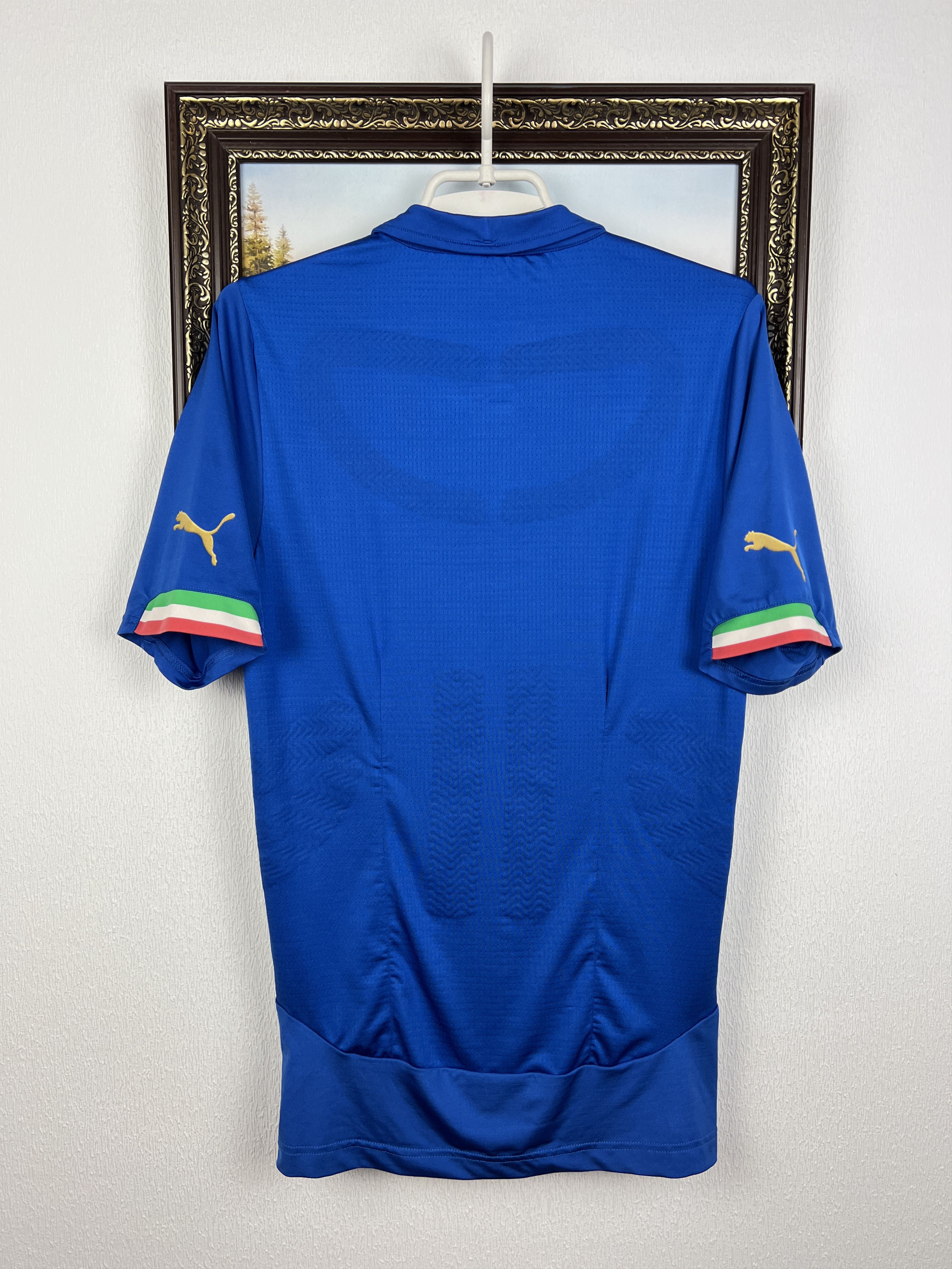 Puma Italy Home football shirt Soccer Player Issue Maglia Jersey Size US L / EU 52-54 / 3 - 9 Thumbnail