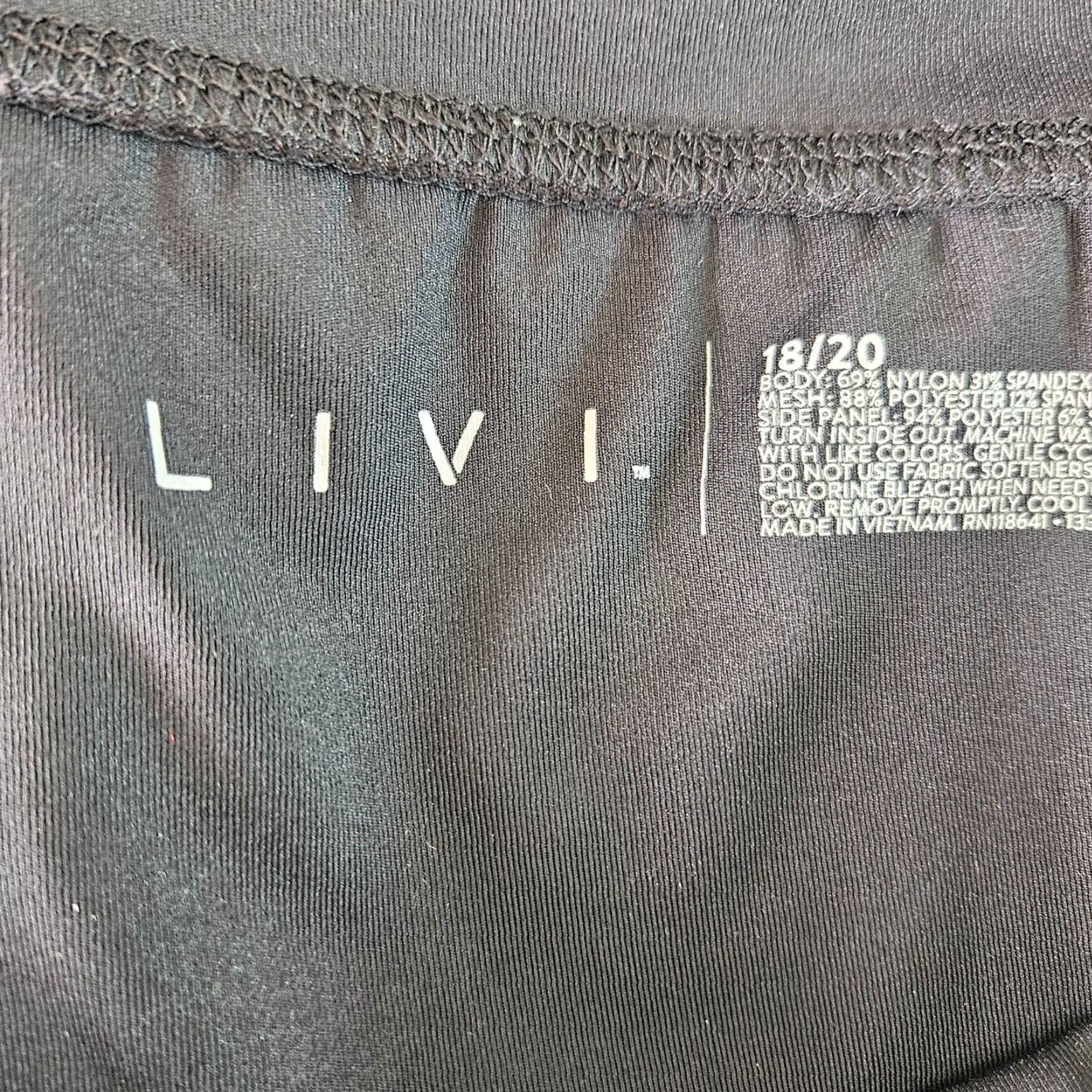 Vintage Livi Lane Bryant Womens Leggings Sz 18/20 Black Pink Laser Cut Pockets leggings 18 Womens Black Pink Pockets Ankle Activewear Evening? Size 40" / US 18 - 8 Thumbnail