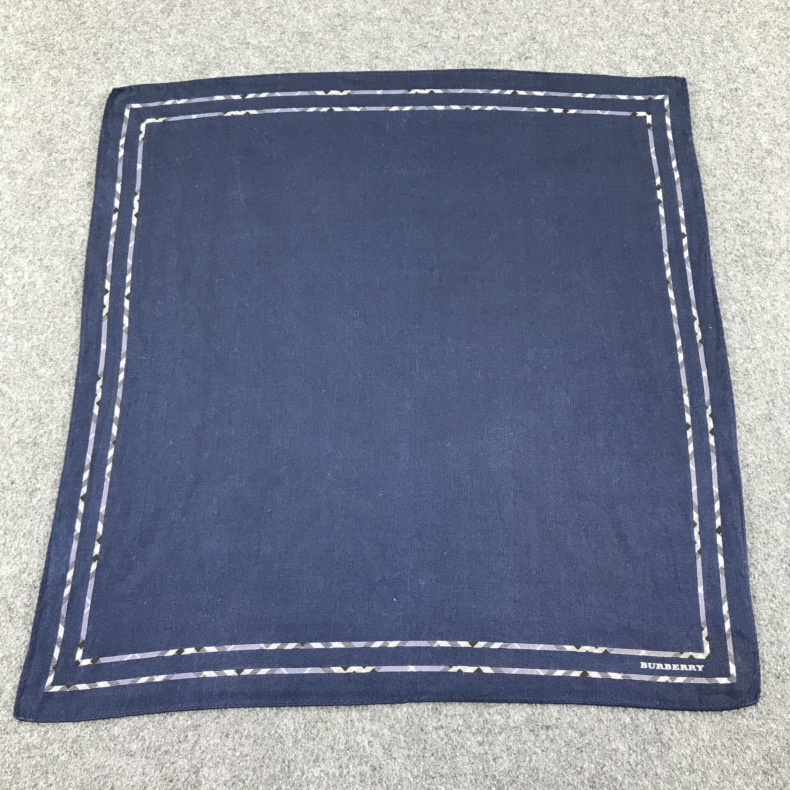 Burberry Burberry Handkerchief Neckerchief Bandana H293 Size ONE SIZE - 3 Thumbnail