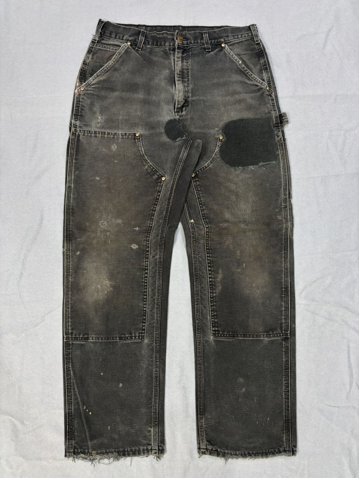 Sun faded vintage Carhartt BO1 BLK Double knee denim