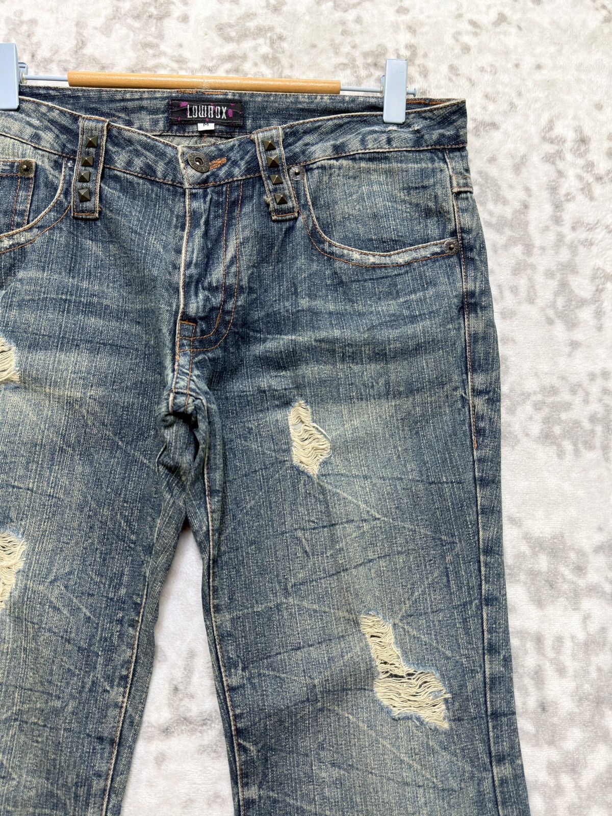 If Six Was Nine Y2K Lowbox Distressed Studded Low Rise Flare Denim Jeans Size US 31 - 5 Thumbnail