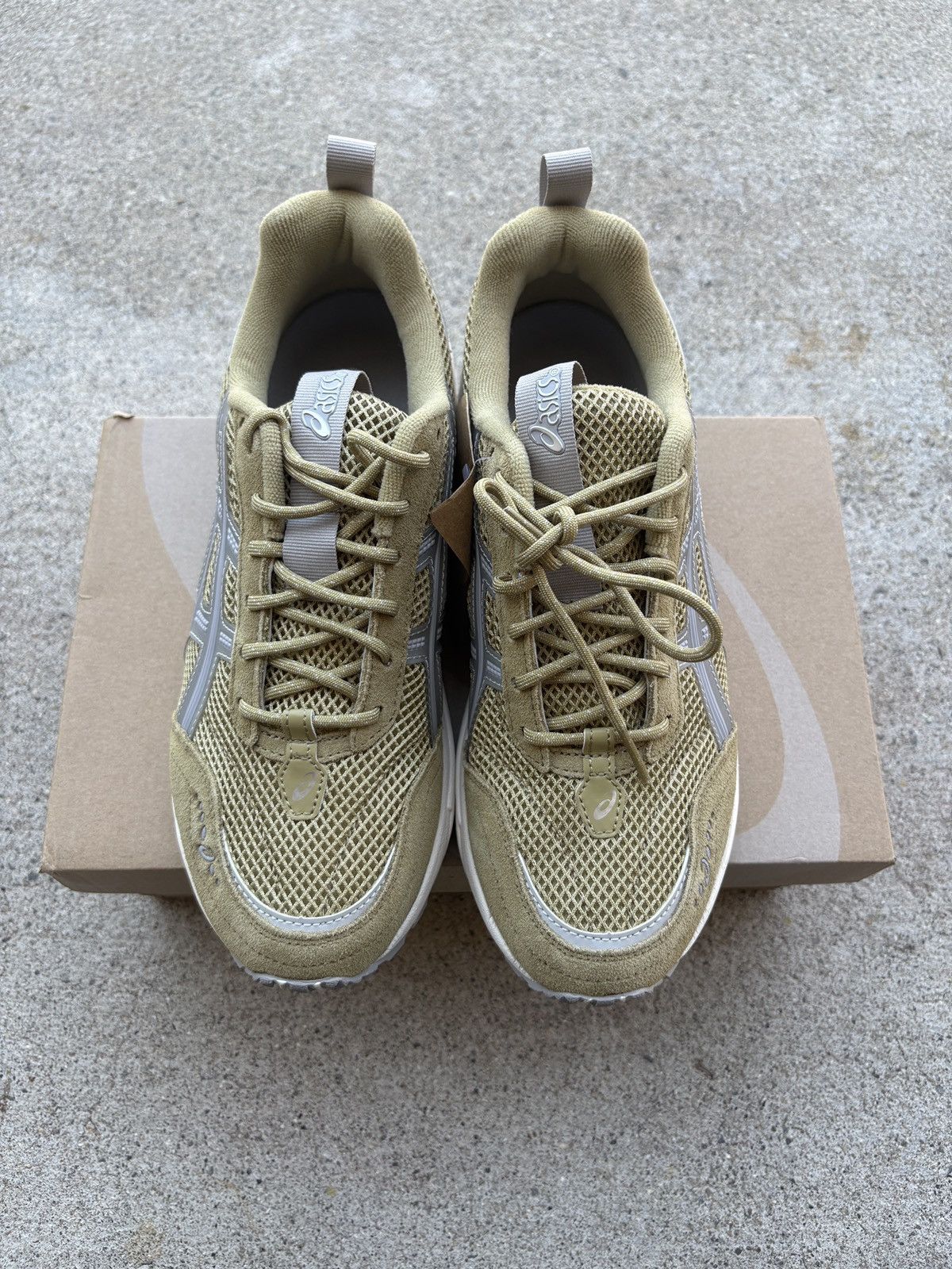 Asics DS ASICS Gel-1090v2 Khaki Biege Oyster Women’s Size 7M, 8.5W Size US 8.5 / IT 38.5 - 5 Thumbnail