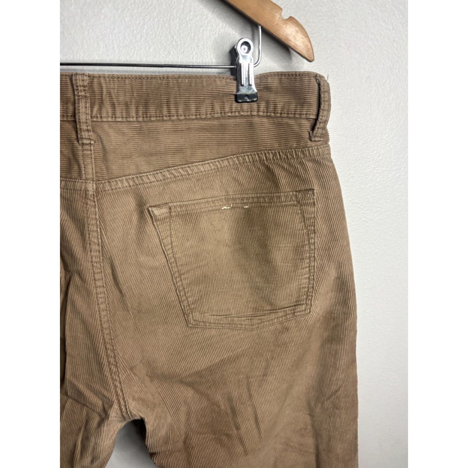 J.Crew J.Crew Pants Mens 34x32 Beige Corduroy 770 Straight 5 Pocket Casual Cords Shirt Footnotes Size US 34 / EU 50 - 2 Thumbnail