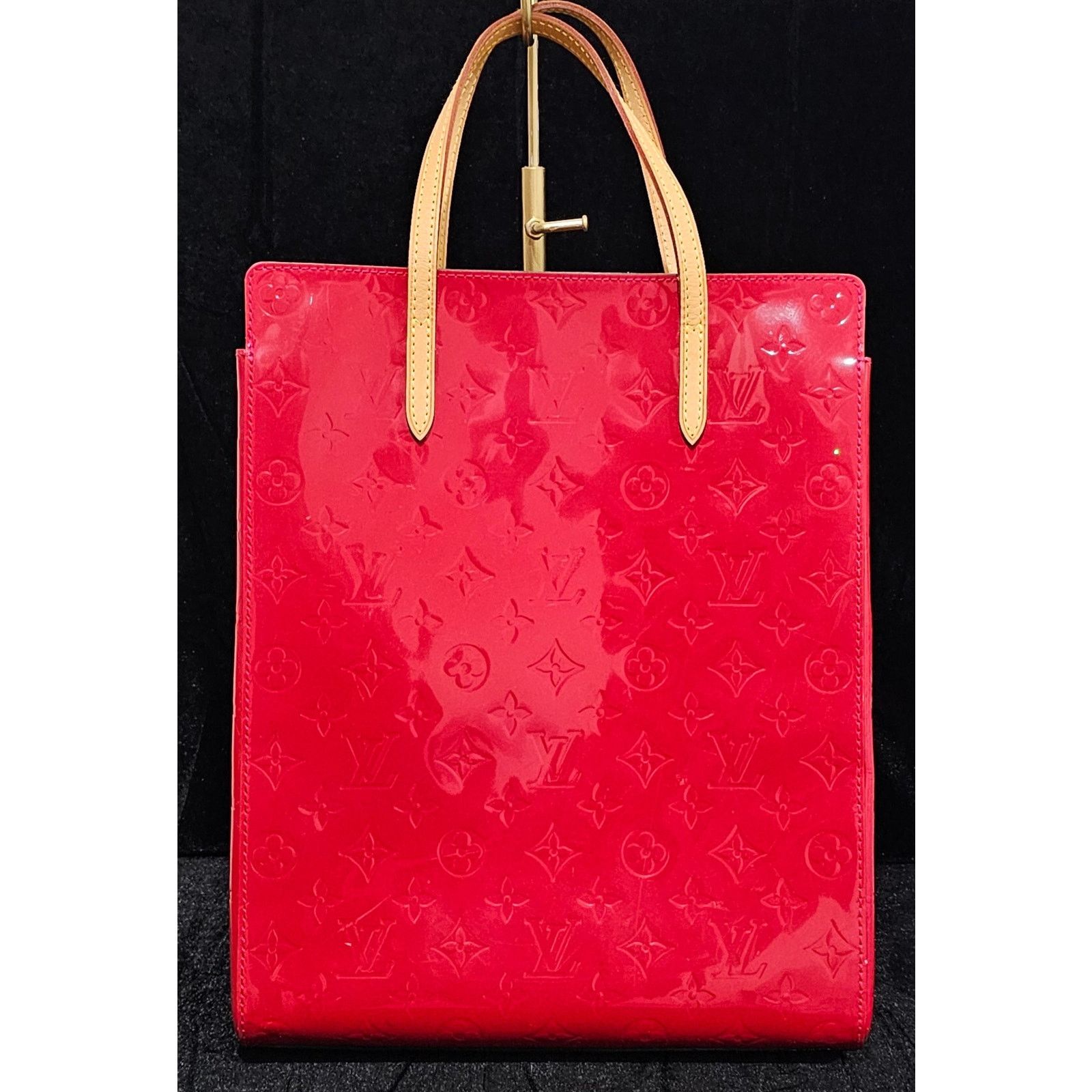 Louis Vuitton Louis Vuitton Red Monogram Vernis Reade MM Tote Size ONE SIZE - 1 Thumbnail