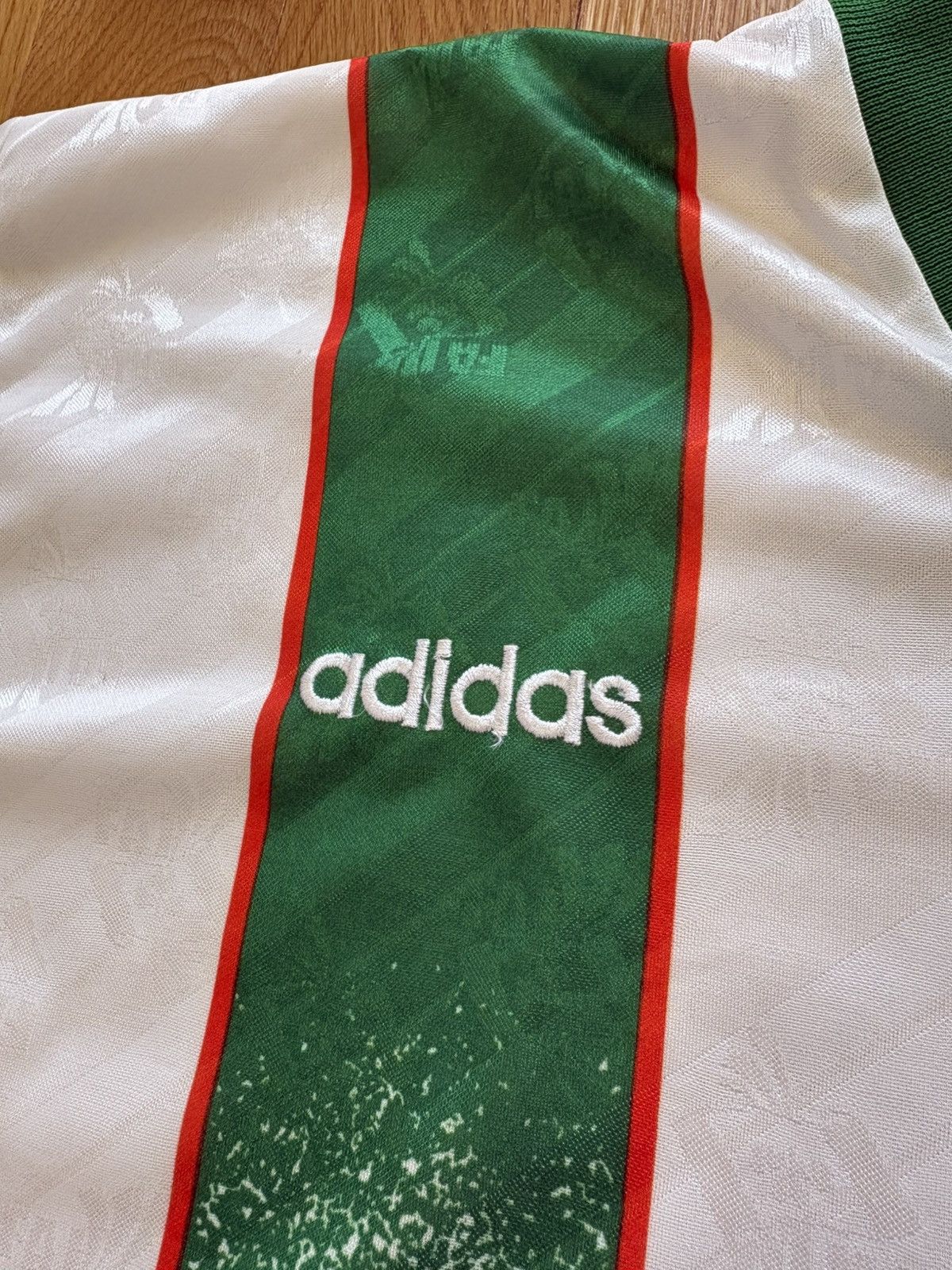 Adidas Adidas FAI Ireland National Team VTG 90s 1994-95 Away Kit XL Size US XL / EU 56 / 4 - 14 Thumbnail
