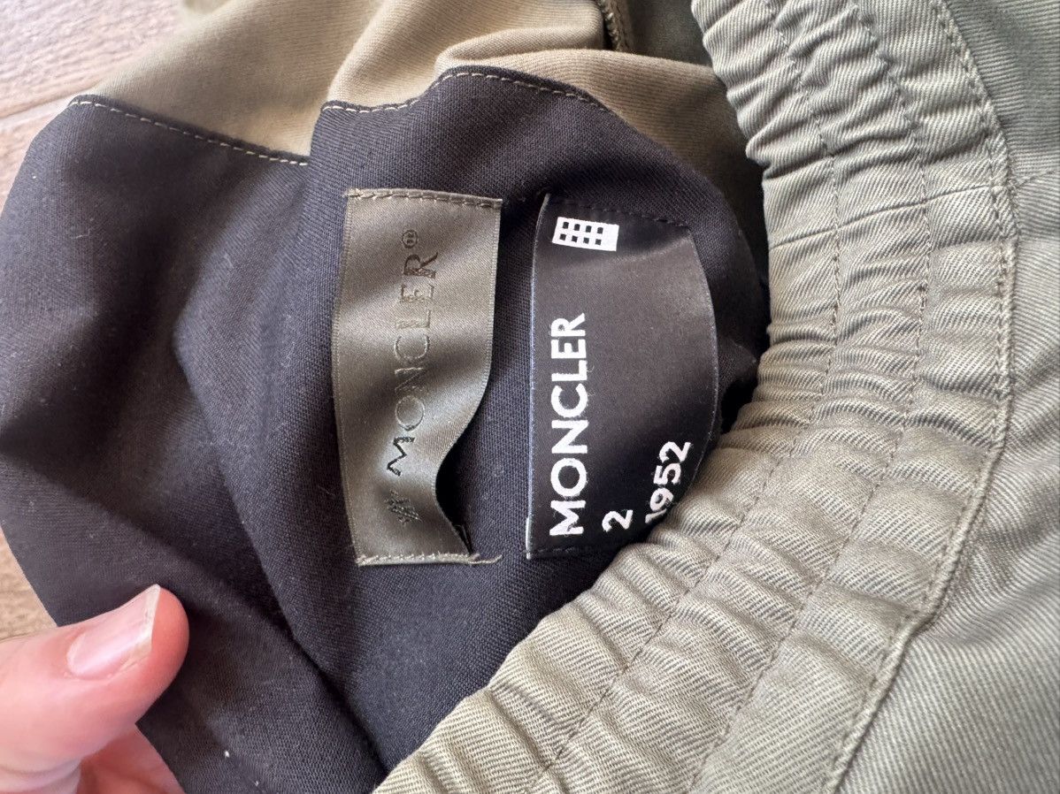 Moncler MONCLER ZIP POCKET CARGO Size US 34 / EU 50 - 11 Thumbnail