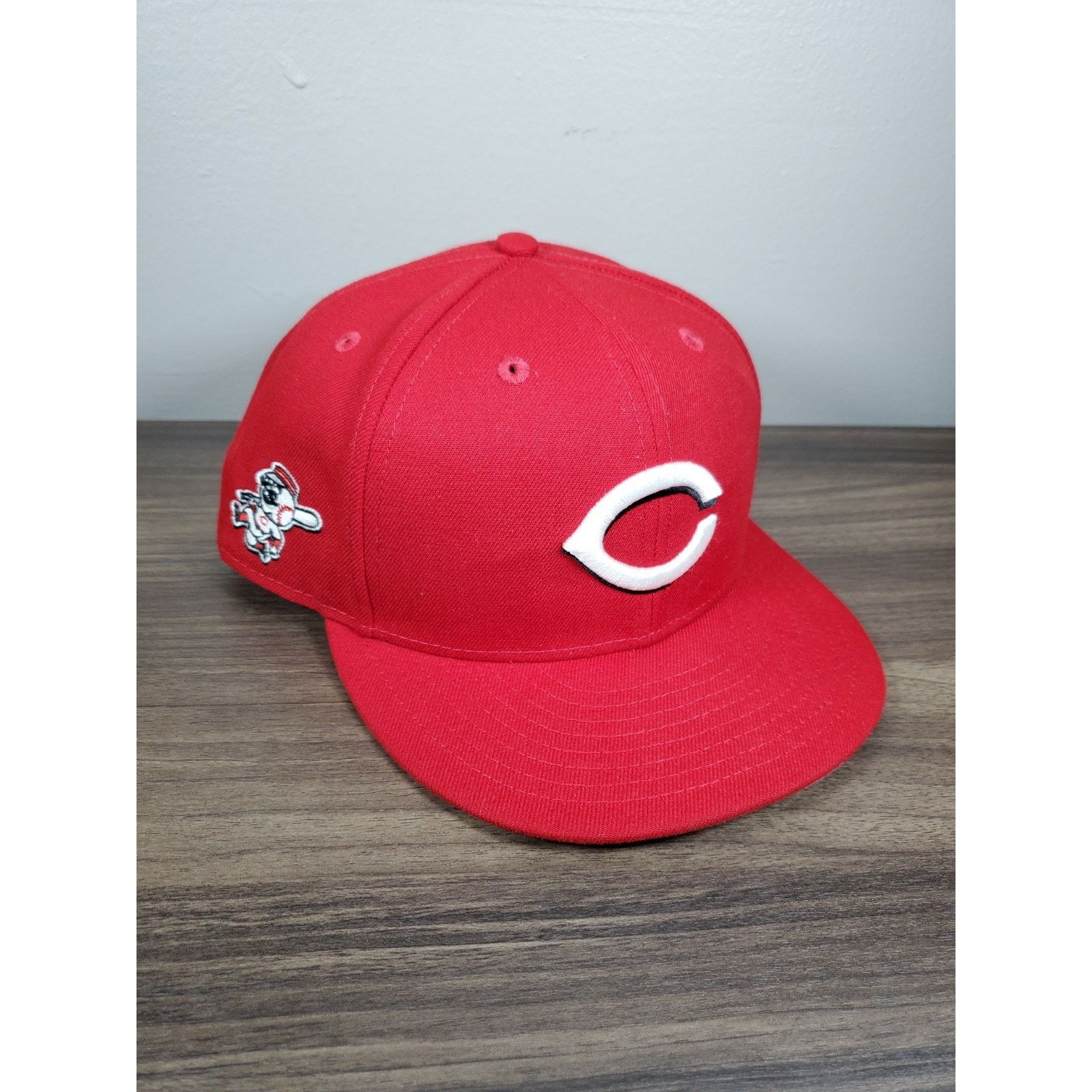 MLB × New Era Cincinnati Reds 9Fifty Hat Snapback Cap Mr Red Legs *READ* Size ONE SIZE - 1 Thumbnail