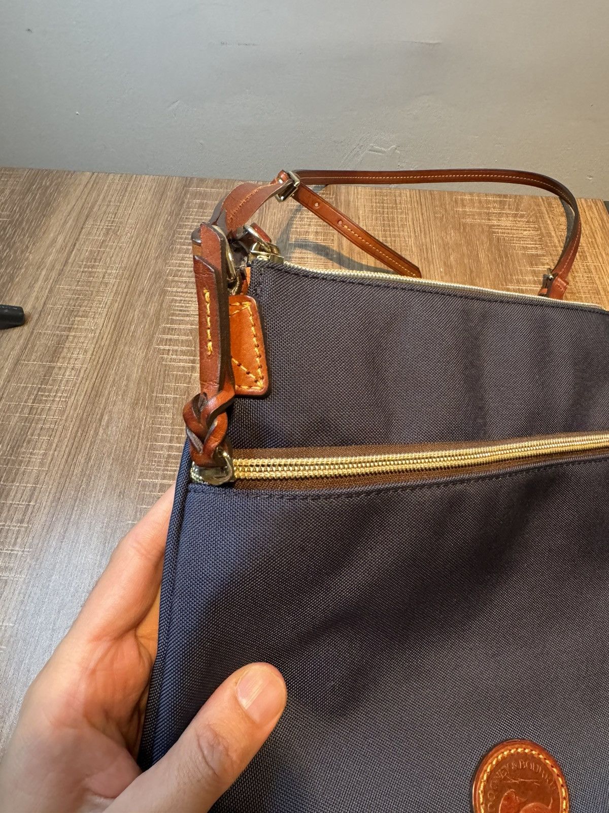 Dooney & Bourke Authenticated Dooney & Bourke Blue Nylon Leather Crossbody Size ONE SIZE - 4 Thumbnail