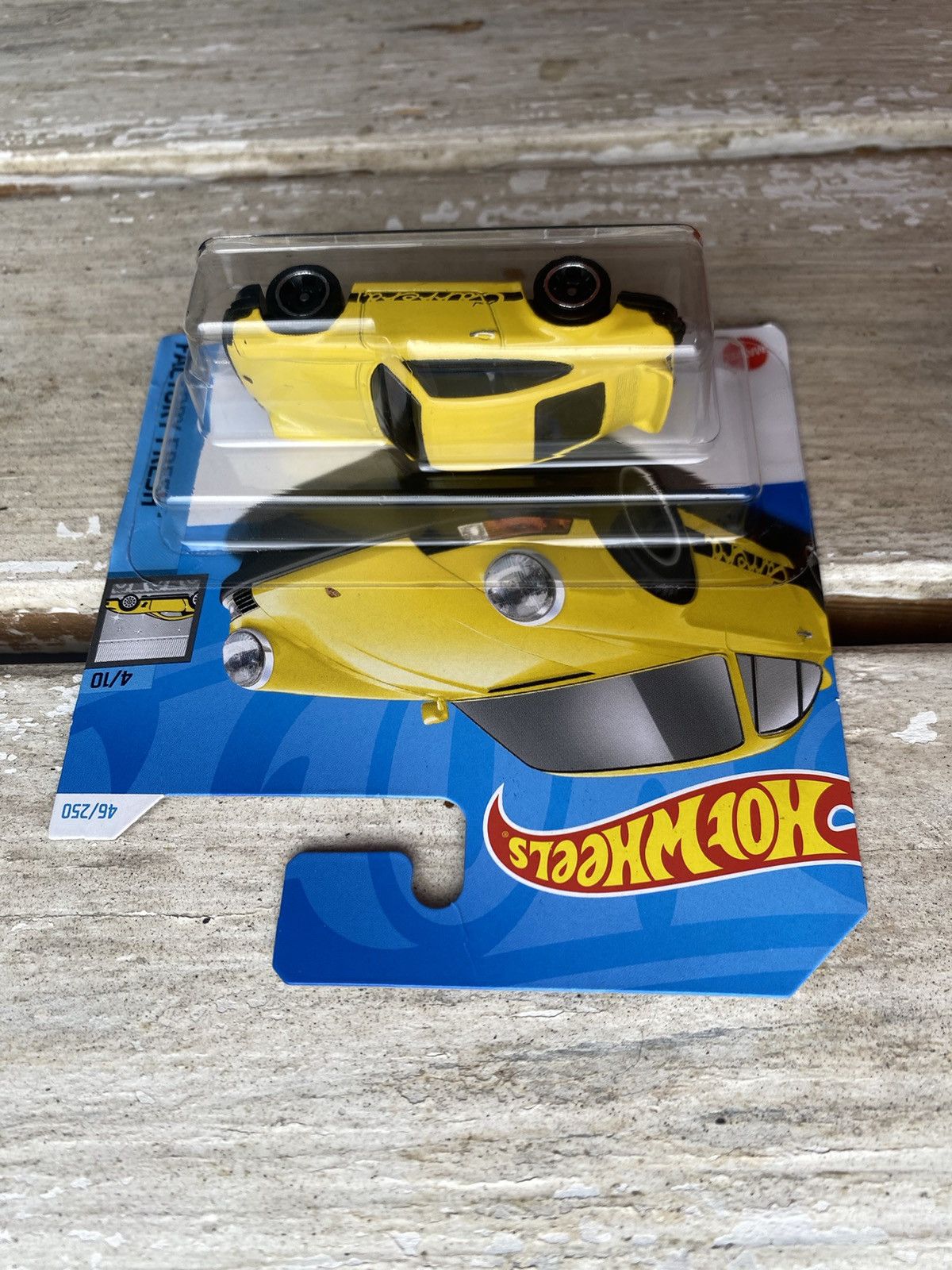 Formula 1 Rare🔥 Hot Wheels 1973 Porsche 911 Carrera RS 2.7 Yellow car Size ONE SIZE - 4 Thumbnail