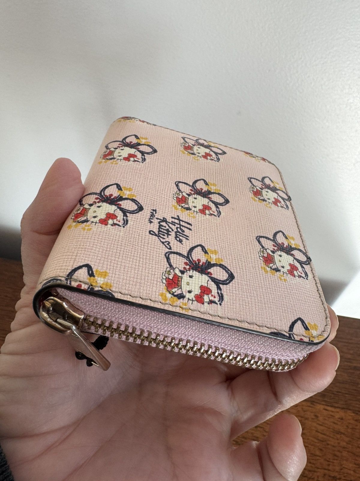 Furla NWT Furla x Hello Kitty Limited Edition Floral Zip Wallet Size ONE SIZE - 17 Thumbnail