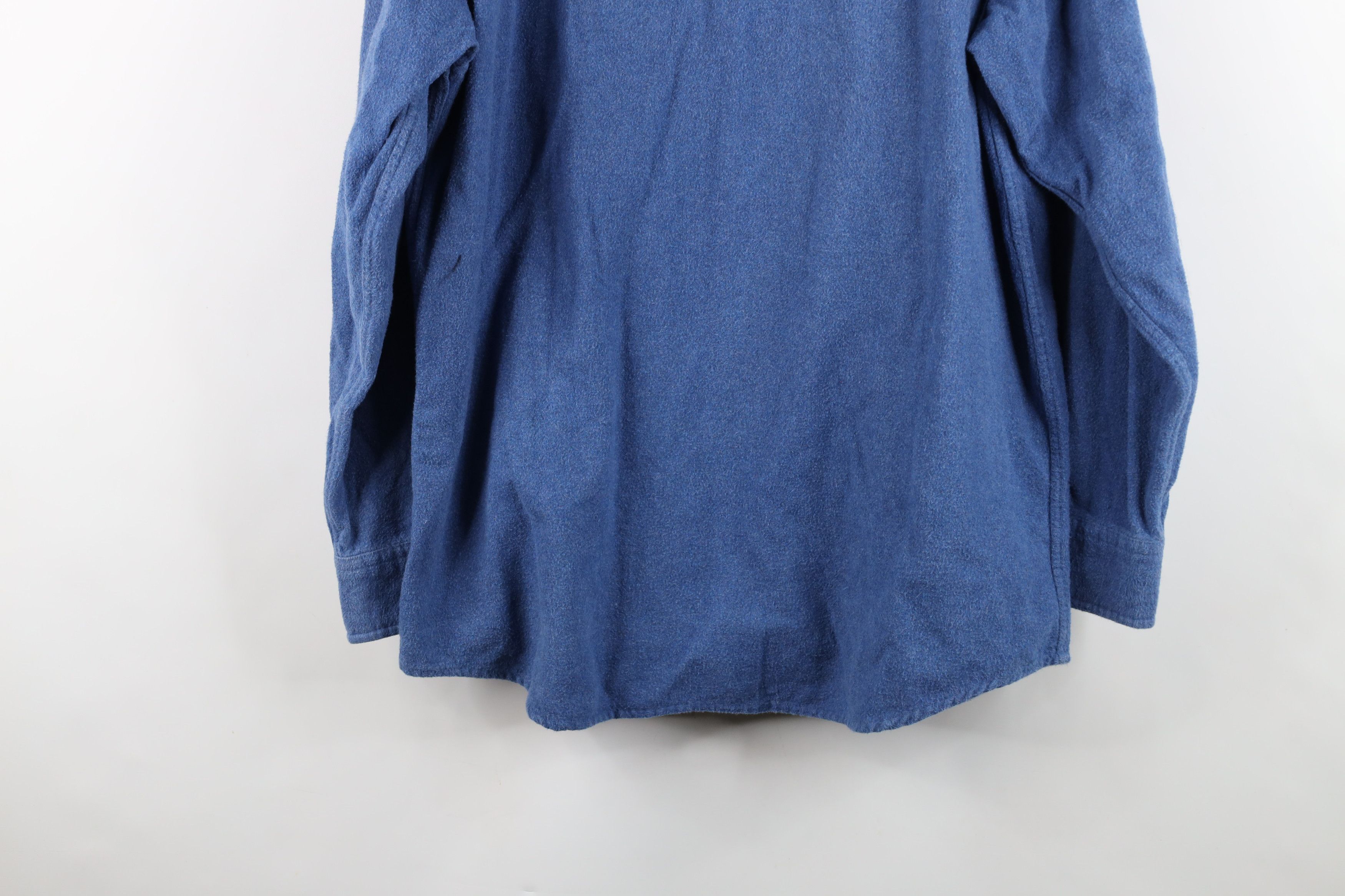 Vintage Vintage 90s Streetwear Cloth Collared Button Shirt Blue Size US M / EU 48-50 / 2 - 13 Thumbnail
