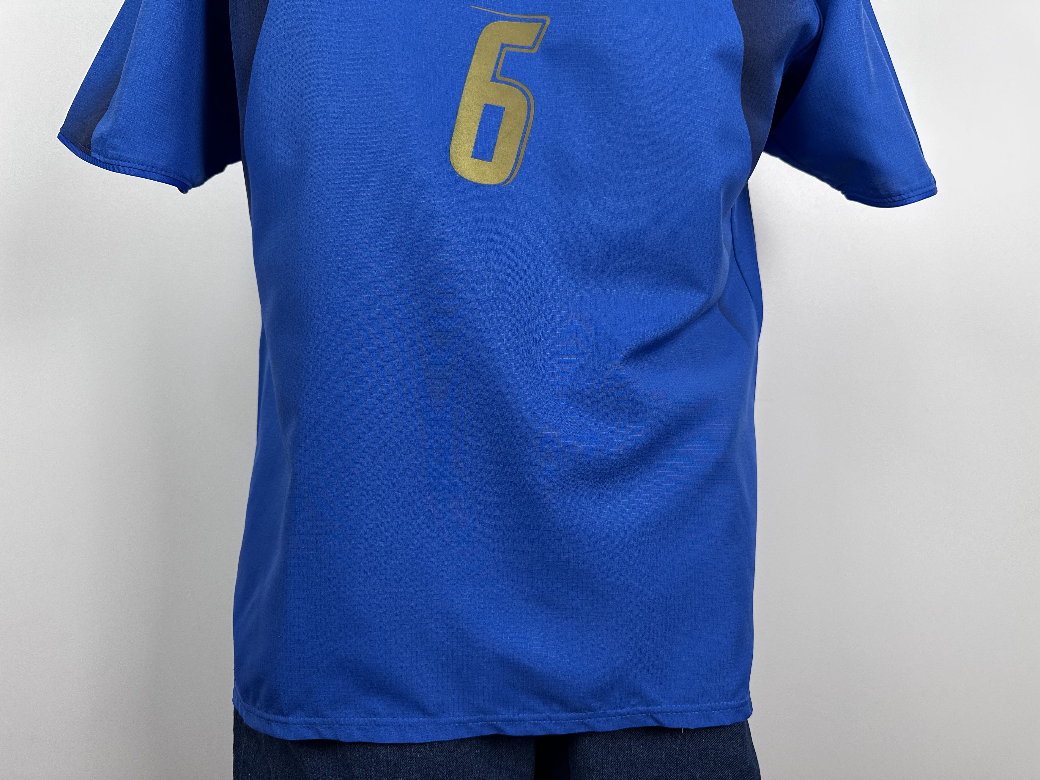 Puma × Vintage ITALY 2005 2006 HOME FOOTBALL SHIRT SOCCER JERSEY PUMA Size US M / EU 48-50 / 2 - 3 Thumbnail