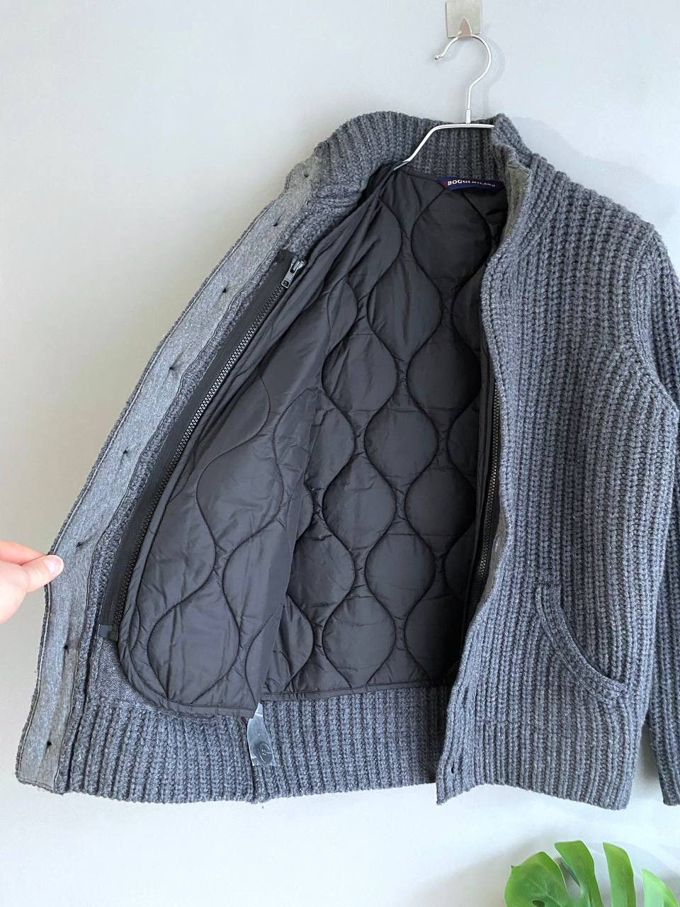 Boggi Boggi Milano Knit Merino Wool Button Cardigan Vest Lining, S Size US S / EU 44-46 / 1 - 11 Thumbnail