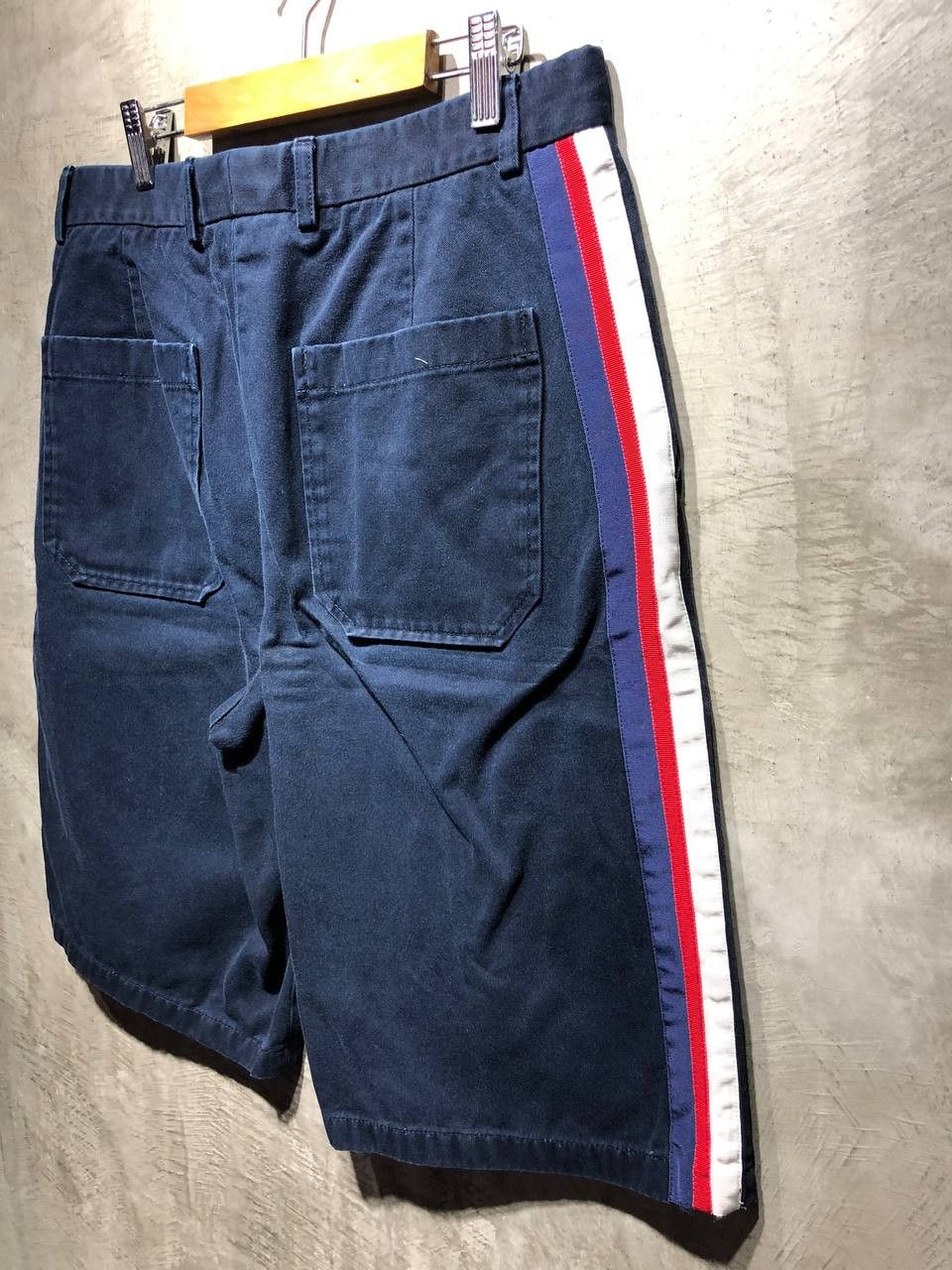 Gucci Gucci Side Tape Chino shorts Size US 30 / EU 46 - 4 Thumbnail