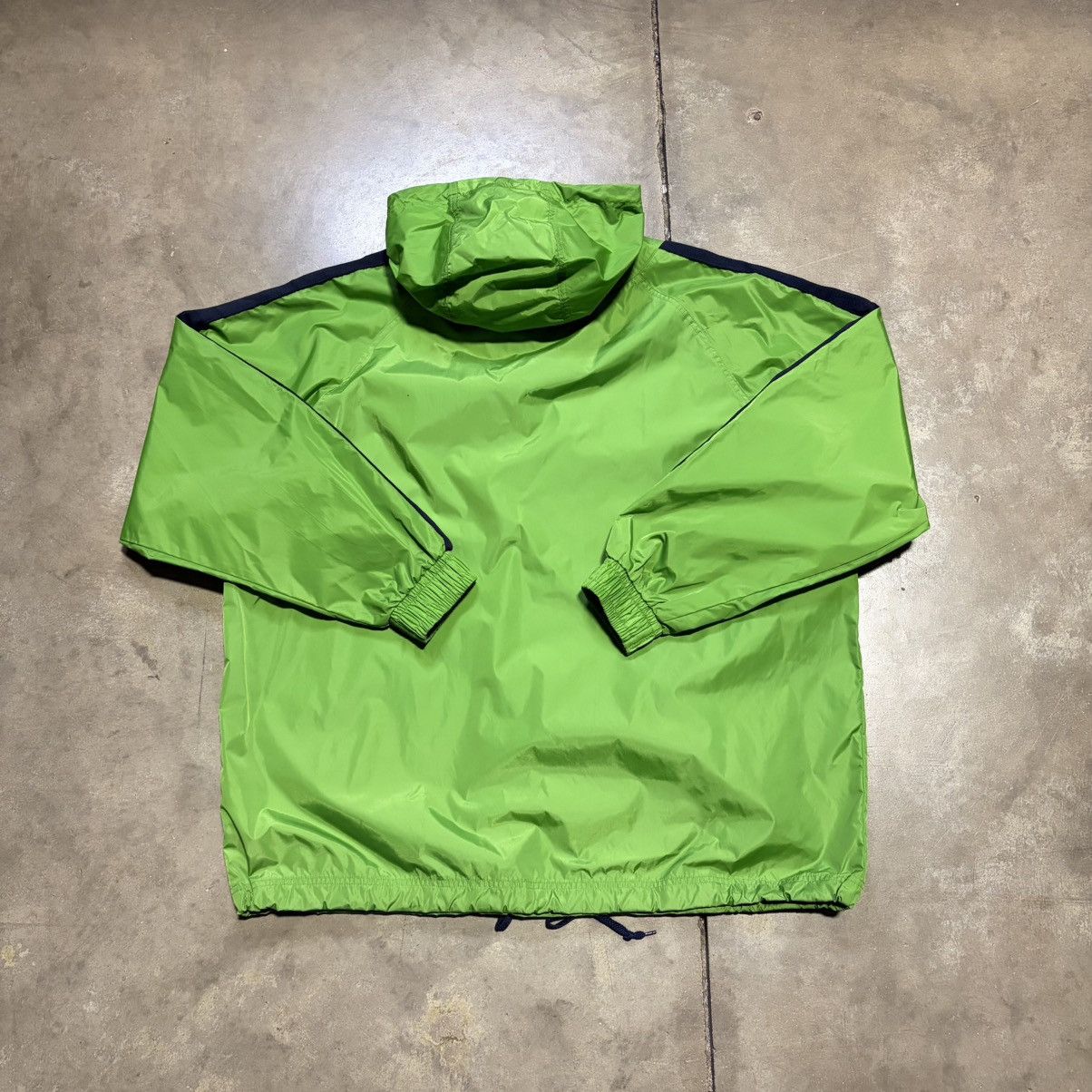 Nike Vintage Nike Track Jacket Windbreaker Pullover Center Swoosh Size US XL / EU 56 / 4 - 5 Thumbnail