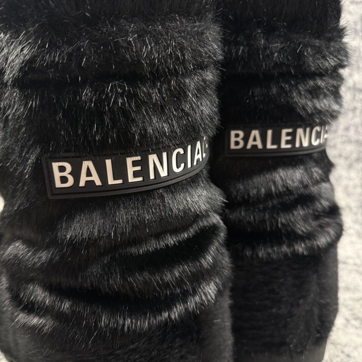 Balenciaga Balenciaga Alaska Furry Ski ‘Black’ Boots Size US 11.5 / EU 44-45 - 3 Thumbnail