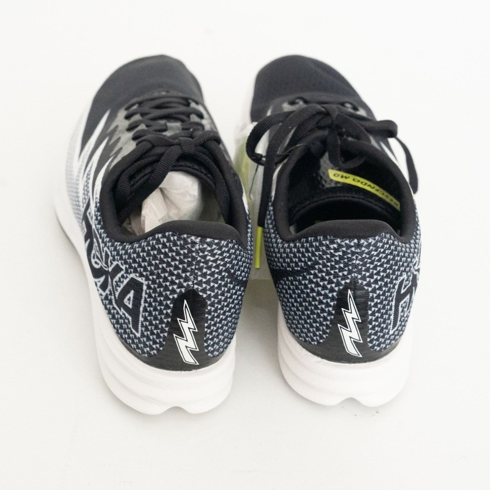 Hoka Hoka. Crescendo MD Running Spikes Shoes. Size US 9.5 / IT 39.5 - 6 Thumbnail
