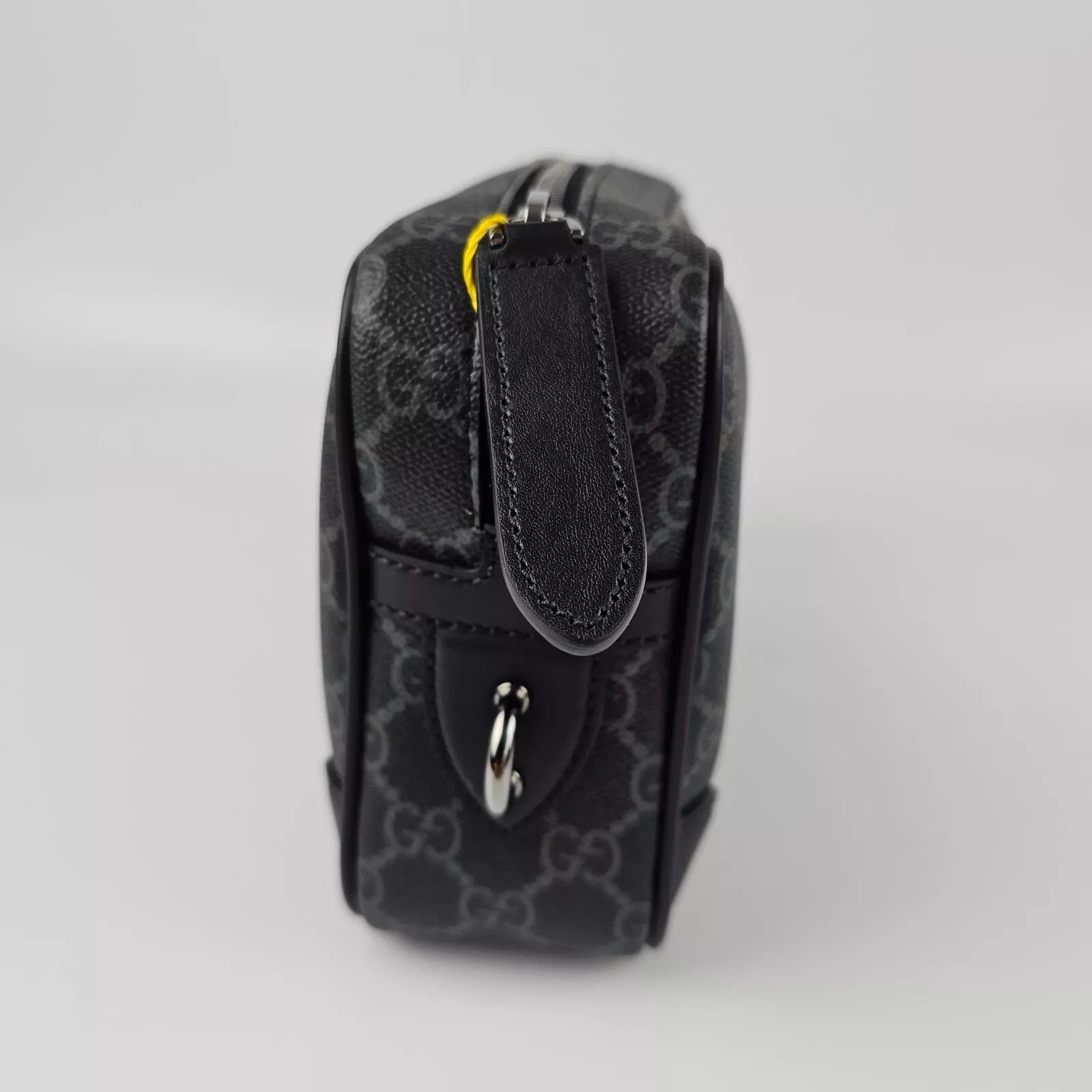 Gucci GUCCI GG Emblem Small Black Fabric Toiletry Case Size ONE SIZE - 7 Thumbnail