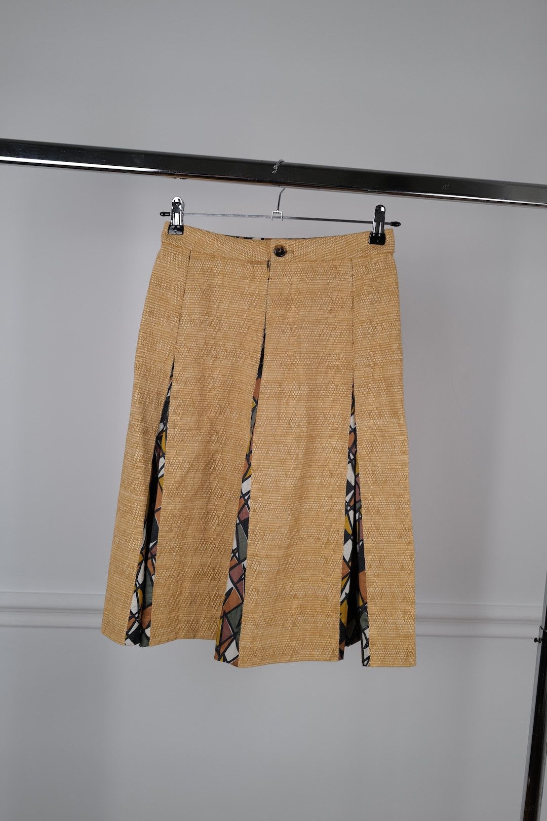 Yves Saint Laurent Yves Saint Laurent Ysl Stretchable Skirt Size 30" / US 8 / IT 44 - 7 Thumbnail