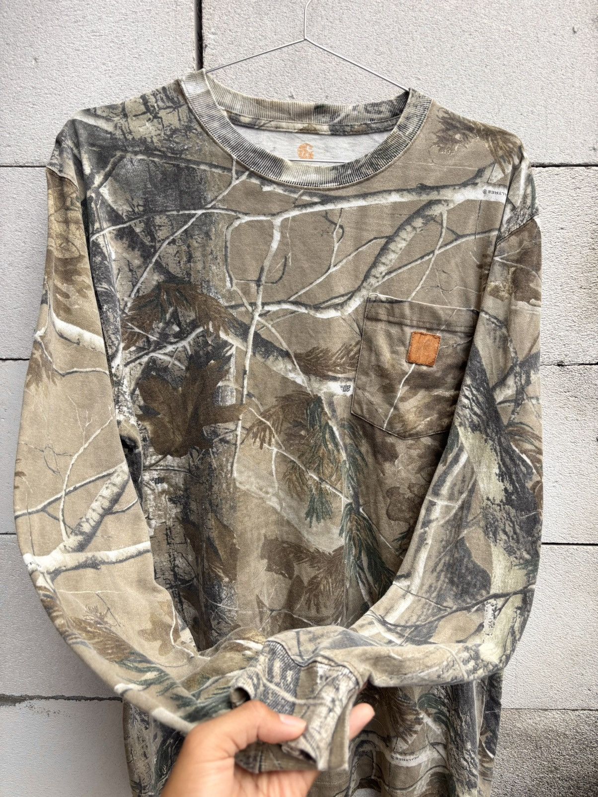 Carhartt Carhartt Realtree Camo Long Sleeve T Shirt Size US L / EU 52-54 / 3 - 7 Thumbnail
