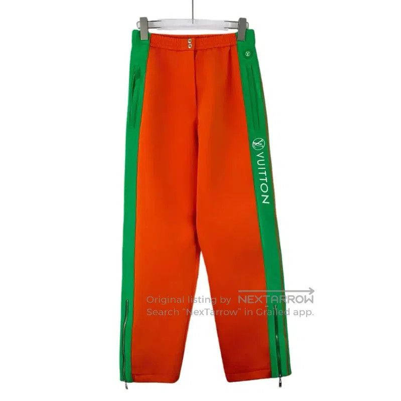 Louis Vuitton Louis Vuitton XXS Red Casual Pants . Size 22" - 1 Thumbnail