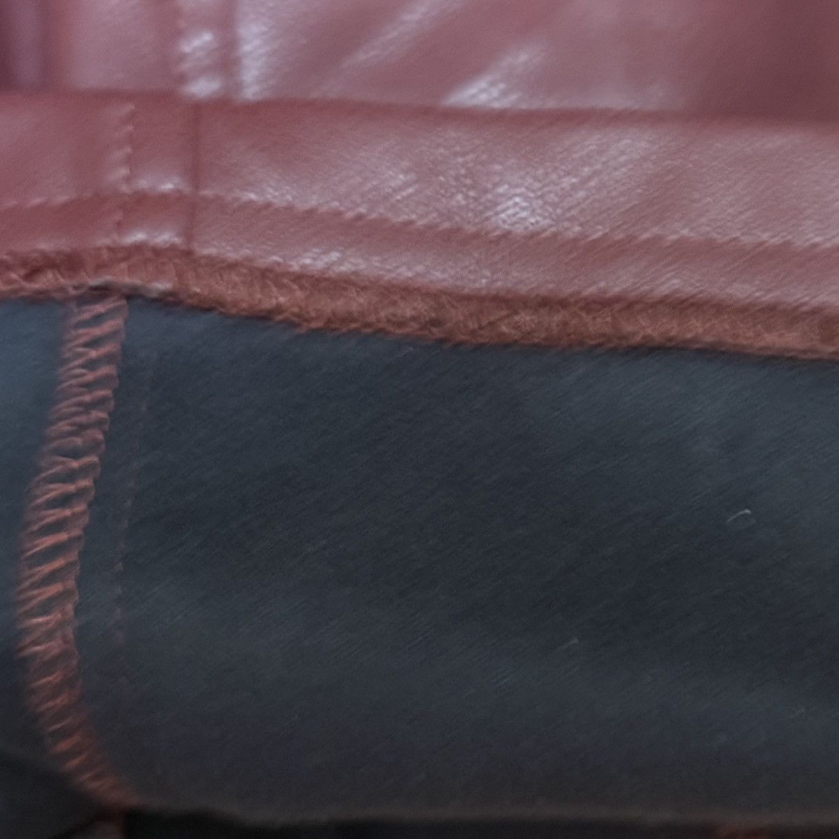 Other VICI burgundy faux leather cropped pants Size 30" / US 8 / IT 44 - 7 Thumbnail