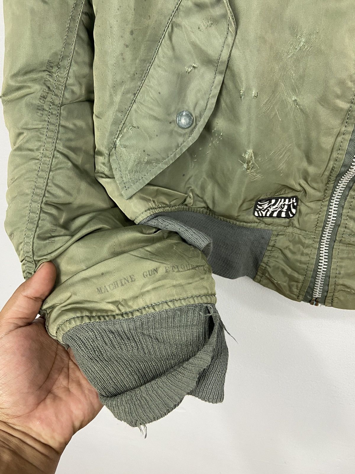 Alpha Industries MA 1 Crazy Design The Wildhearts Worn Distressed Jacket Size US L / EU 52-54 / 3 - 10 Thumbnail
