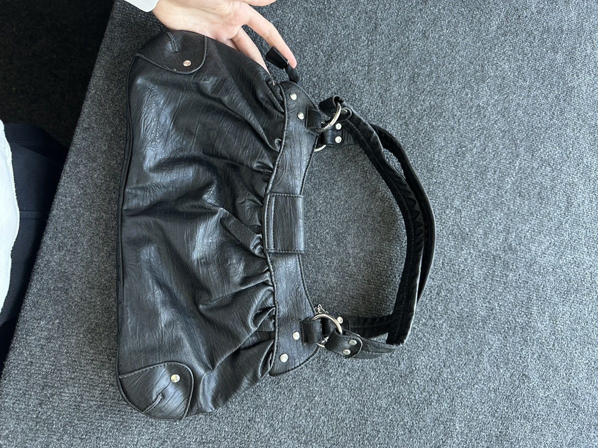 Other 🚨Y2K AVANT-GARDE 🚨mesh silver Japan style hand bag Y2K 90s Size ONE SIZE - 9 Thumbnail