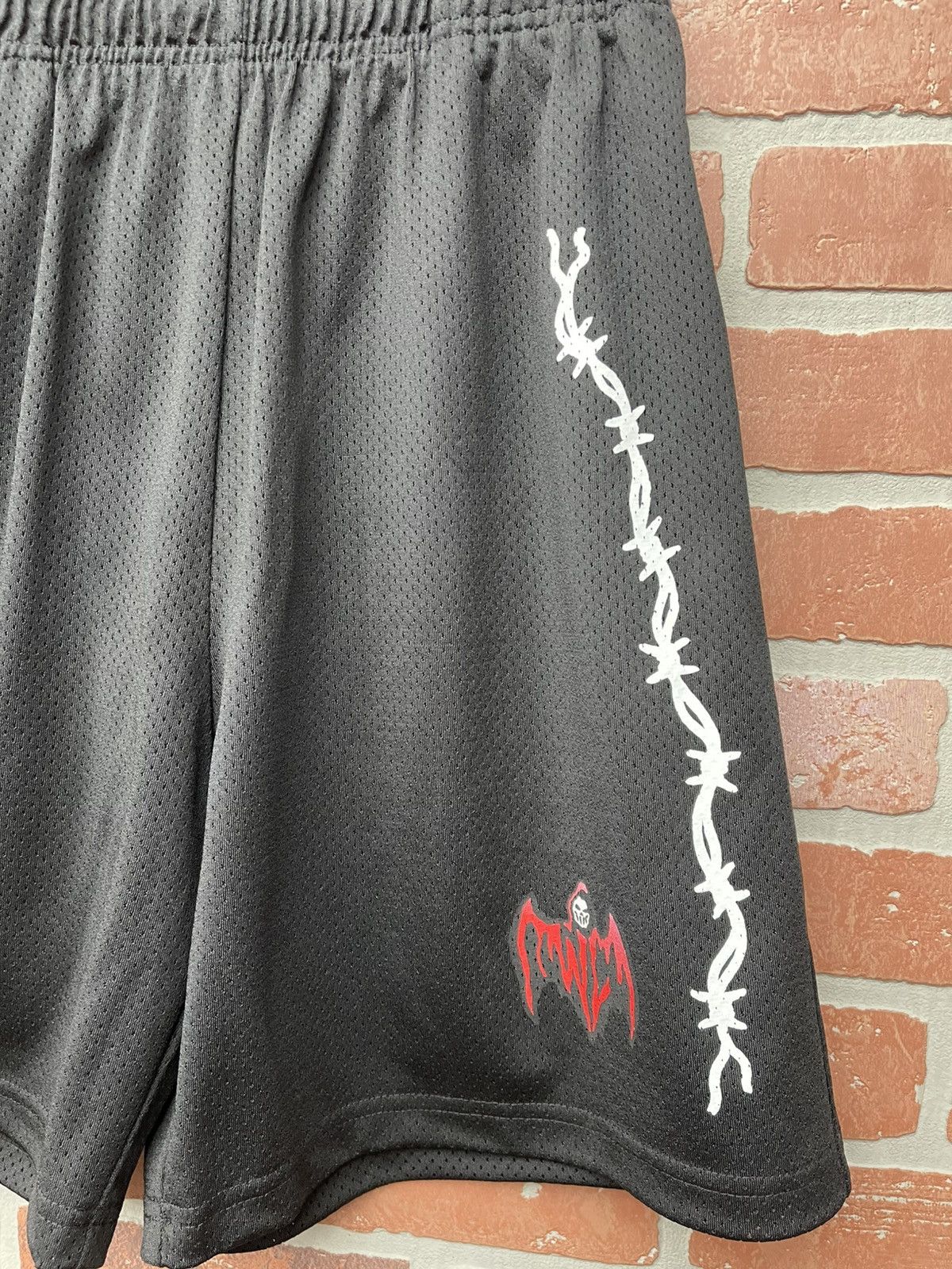 Warren Lotas Size M - Warren Lotas Bat Reaper Shorts Size US 32 / EU 48 - 3 Thumbnail