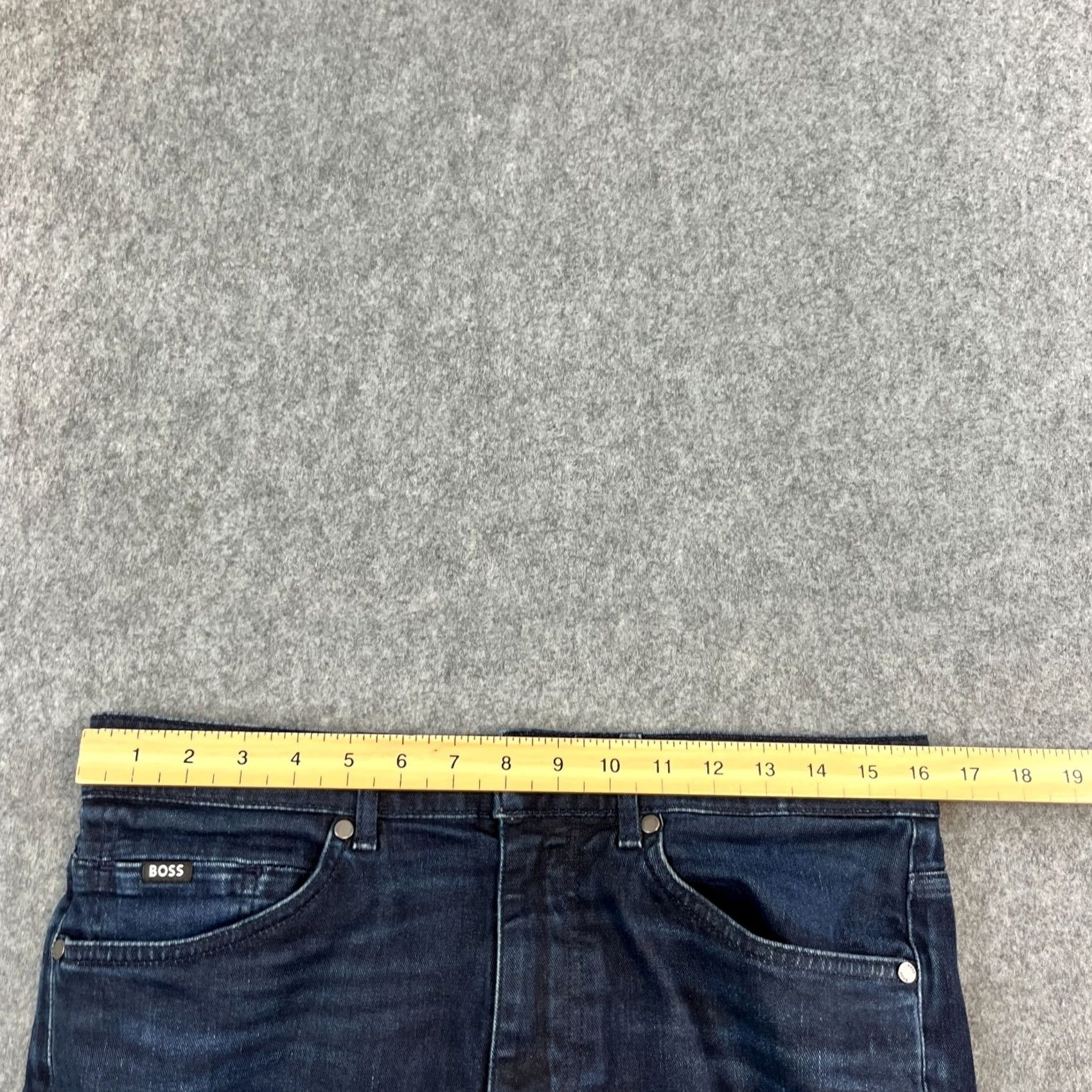 Hugo Boss Hugo Boss Jeans Slim Tapered 32 32 Dark Wash Blue Stretch Whiskers H-Taber Men's Denim 5-Pocket Size US 32 / EU 48 - 6 Thumbnail