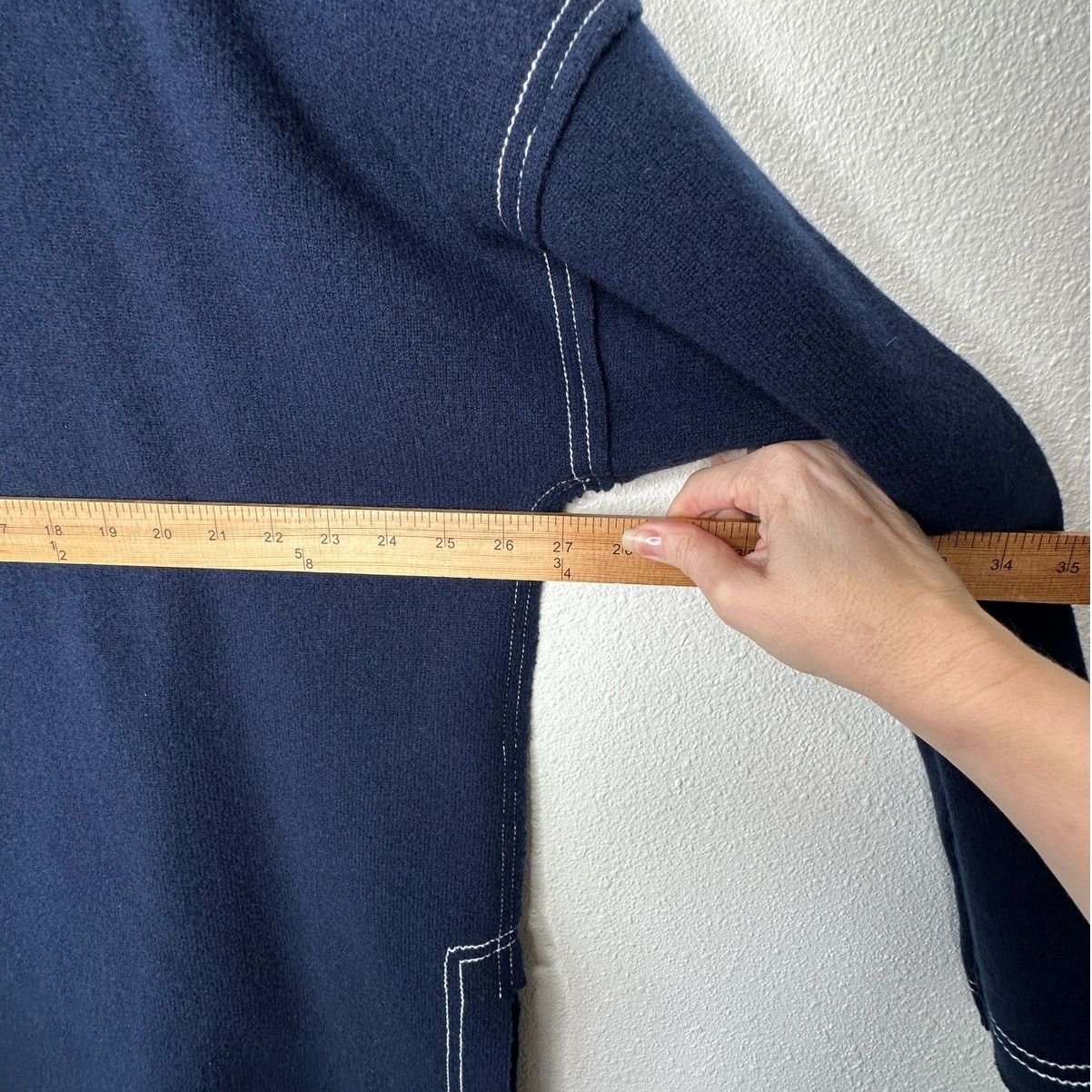 Elizabeth and James Elizabeth & James Navy White Stitch Long Sleeve Hood Sweater Size L / US 10 / IT 46 - 14 Thumbnail