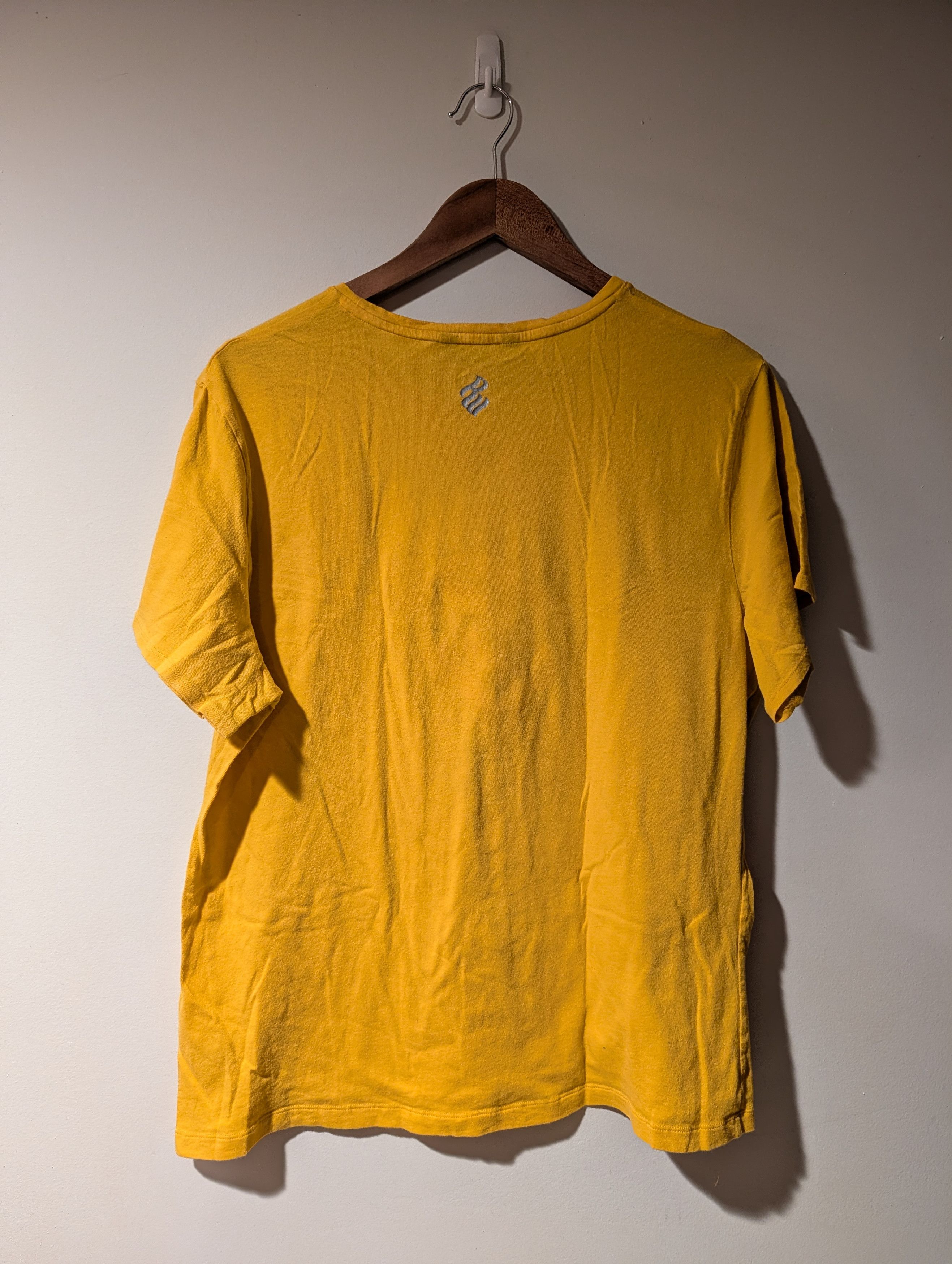 Rocawear Vintage Y2K Rocawear Center Logo Yellow 3X-Large T-Shirt Size 3XL / US 20-22 - 6 Thumbnail