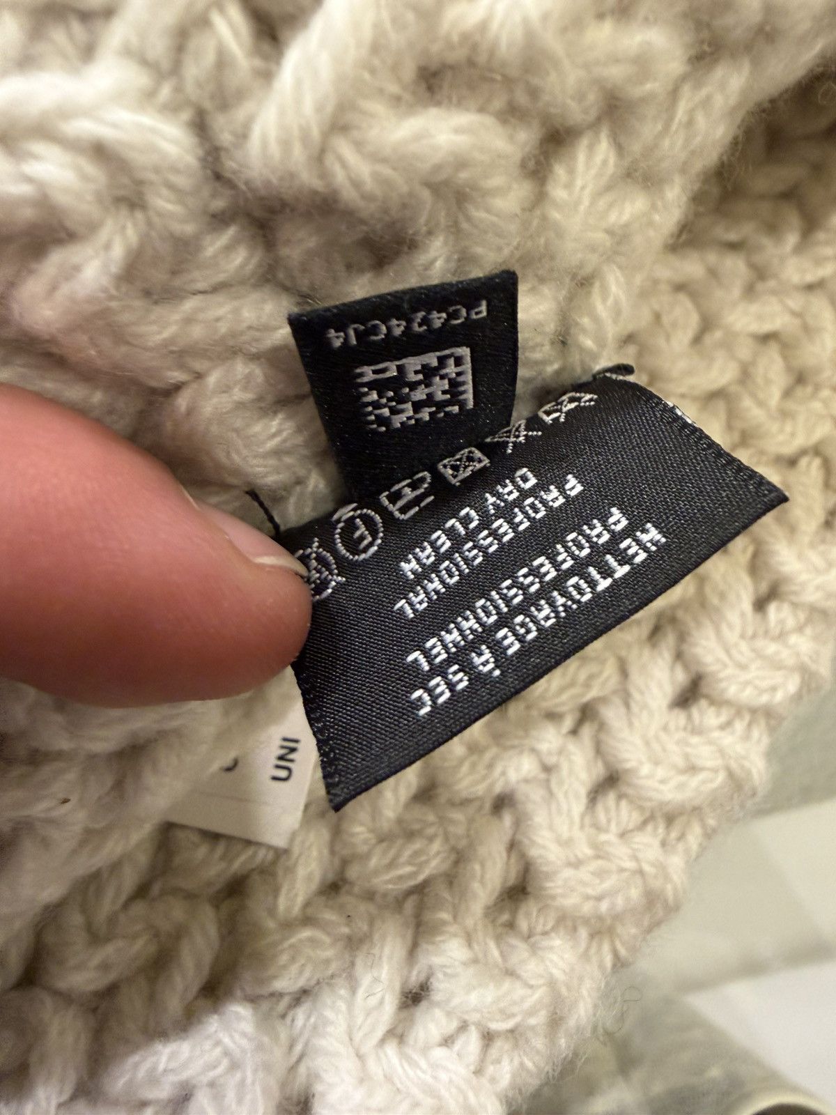 Chanel Chanel Cashmere Beanie Size ONE SIZE - 4 Thumbnail