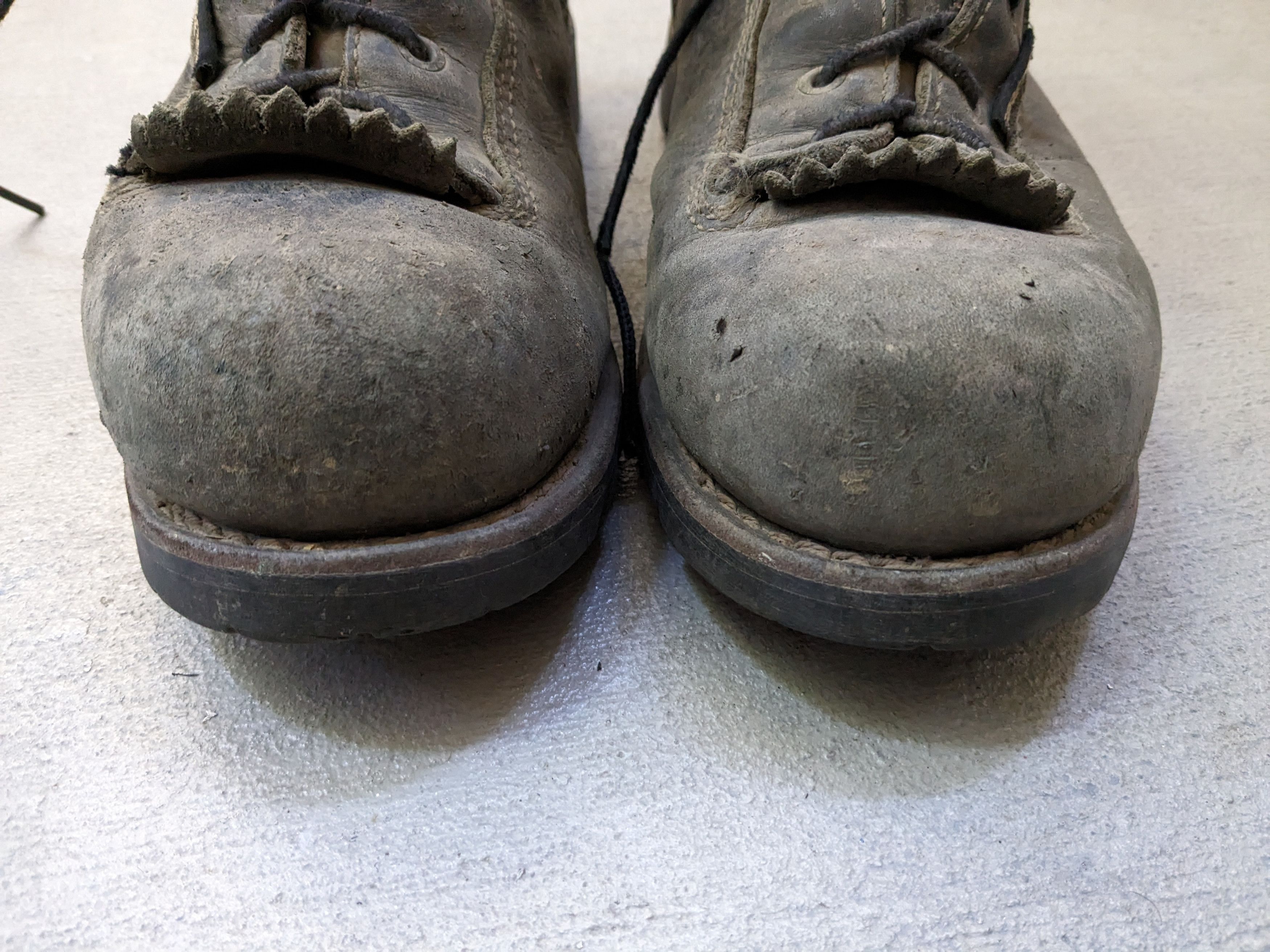 Red Wing Vintage Red Wings Work Boots 11.5 D Combat Black Leather Size US 11.5 / EU 44-45 - 2 Thumbnail