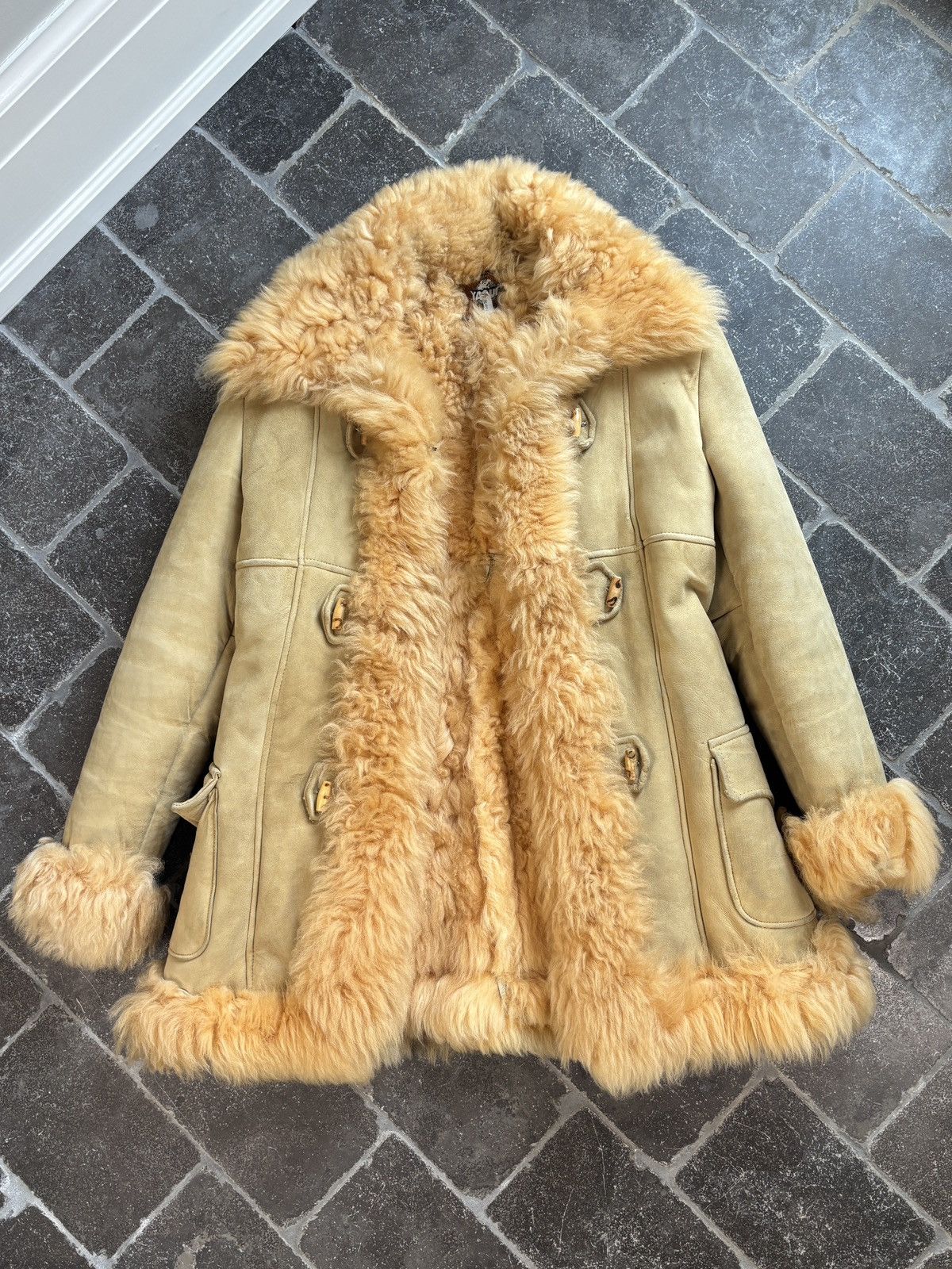 Vintage 70s Vintage Sheepskin Coat Shearling Bomber Flight Jacket Size M / US 6-8 / IT 42-44 - 1 Thumbnail