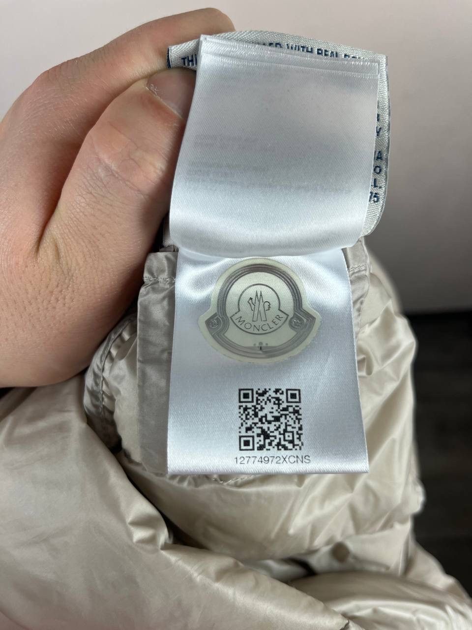 Moncler Moncler Torcyn Silver Down Puffer Jacket Mid-Length Size M / US 6-8 / IT 42-44 - 22 Thumbnail