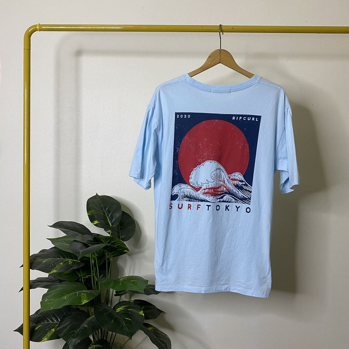 Rip Curl 2020 Ripcurl Surf Tokyo Japan Edition Nice Graphic Tee Size US M / EU 48-50 / 2 - 1 Thumbnail