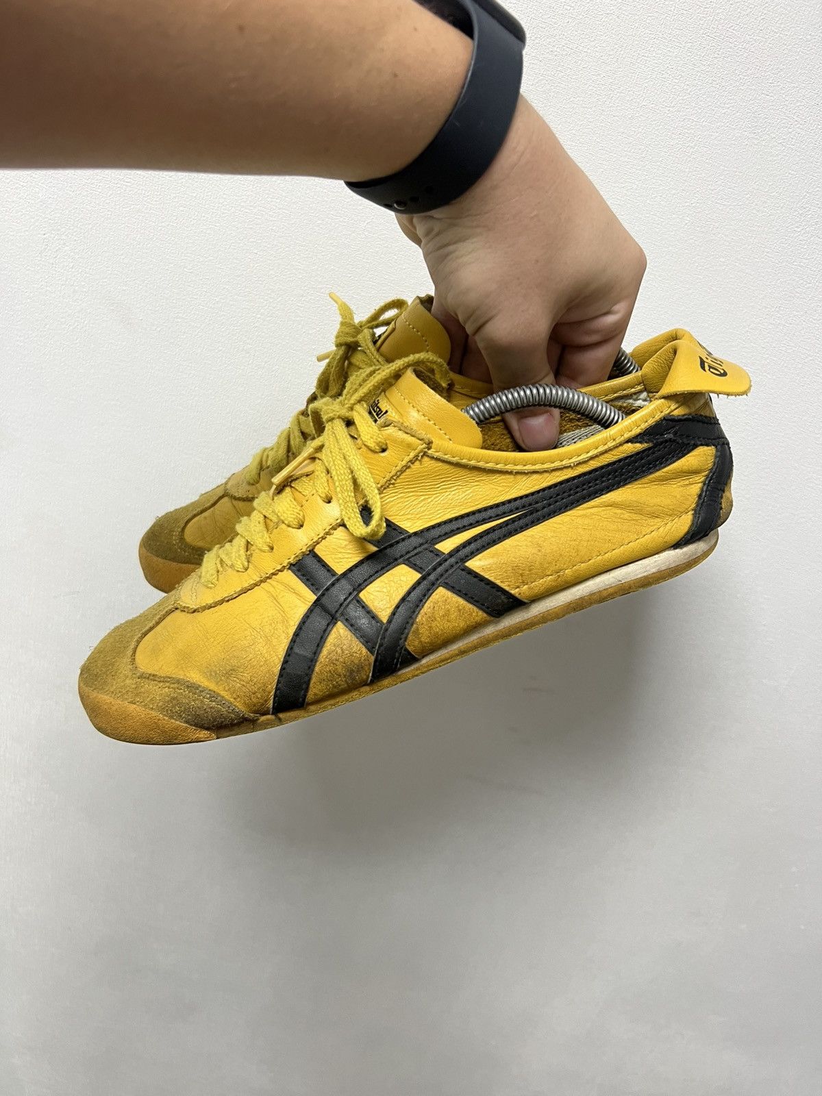 Asics 🔥Onitsuka Tiger ASICS rare yellow hi top sneakers Size US 8 / EU 41 - 6 Thumbnail