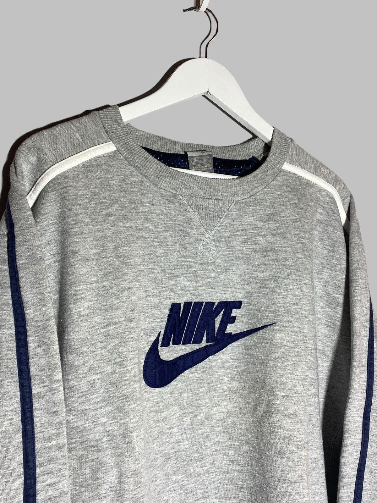 Nike 🔥 VINTAGE 00s NIKE Y2k STREETWEAR CREWNECK GREY SWEATSHIRT Size US XL / EU 56 / 4 - 3 Thumbnail